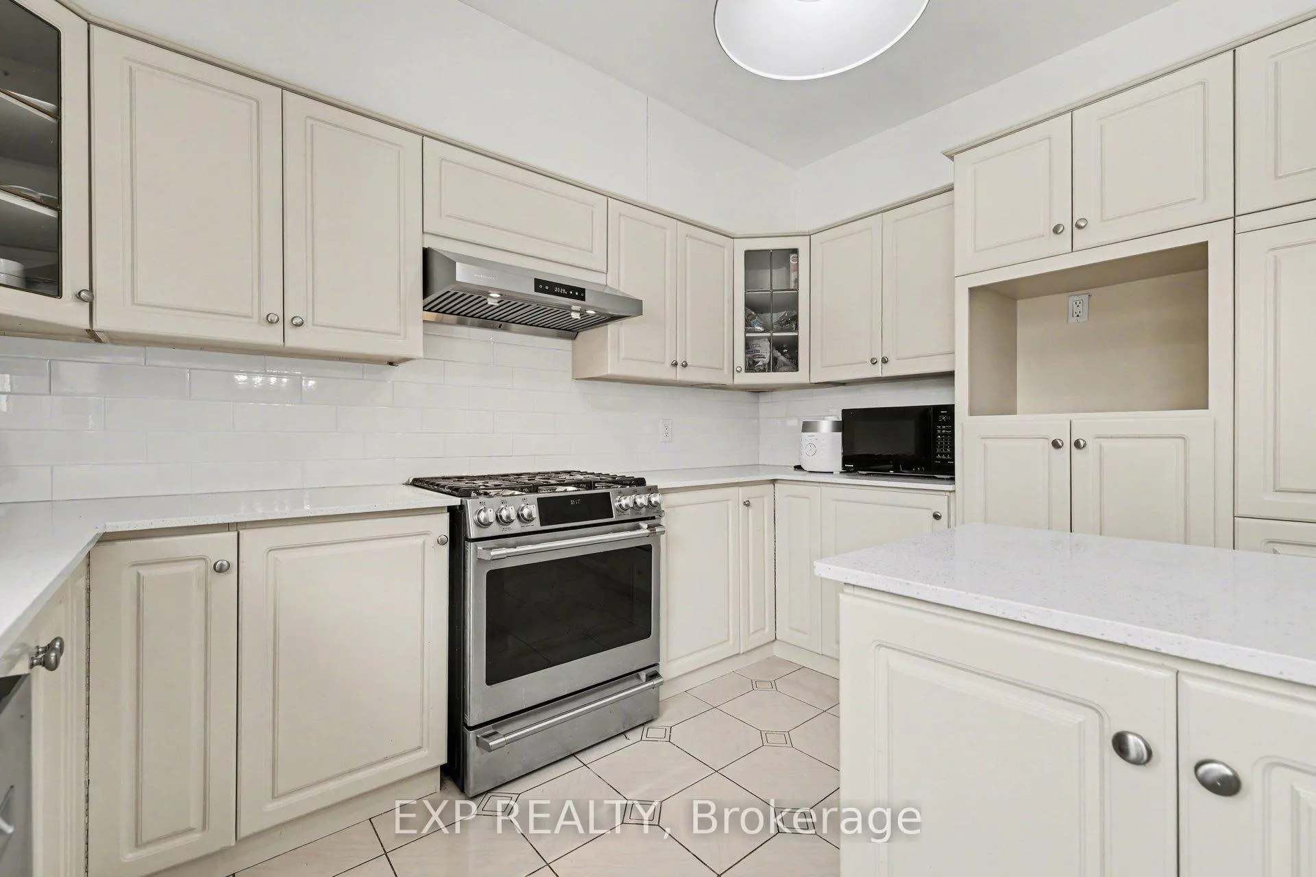 Photo 10 of 5749 Knights Drive, Ottawa, Manotick East to Manotick Station — HOMEH