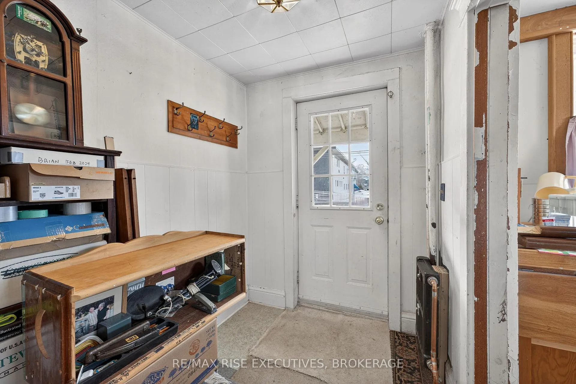 Photo 5 of 207 Concession Street, Kingston, East of Sir John A. Blvd — HOMEH