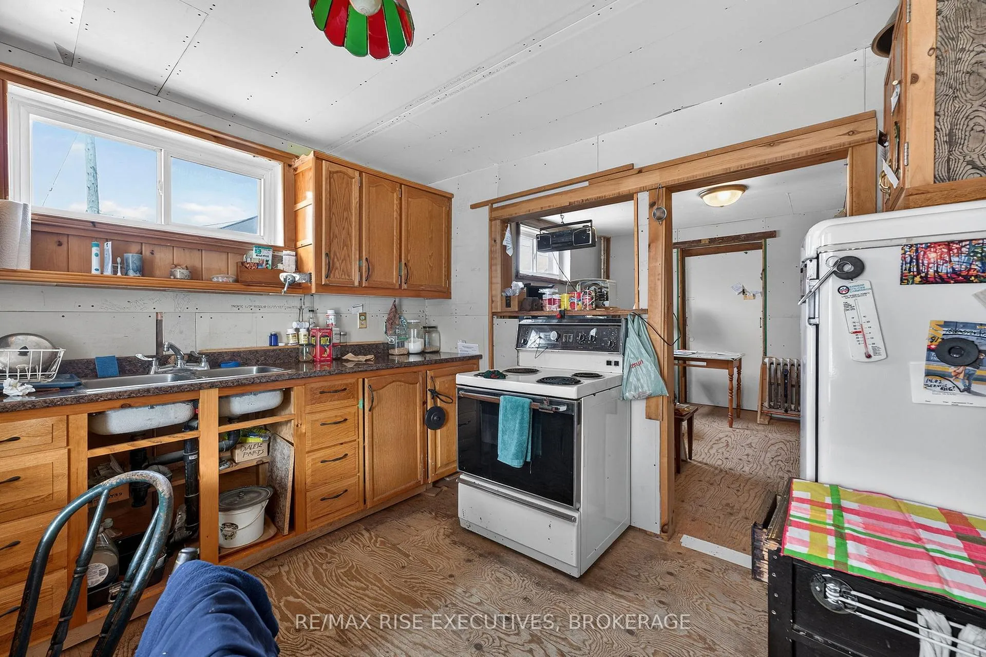 Photo 9 of 207 Concession Street, Kingston, East of Sir John A. Blvd — HOMEH
