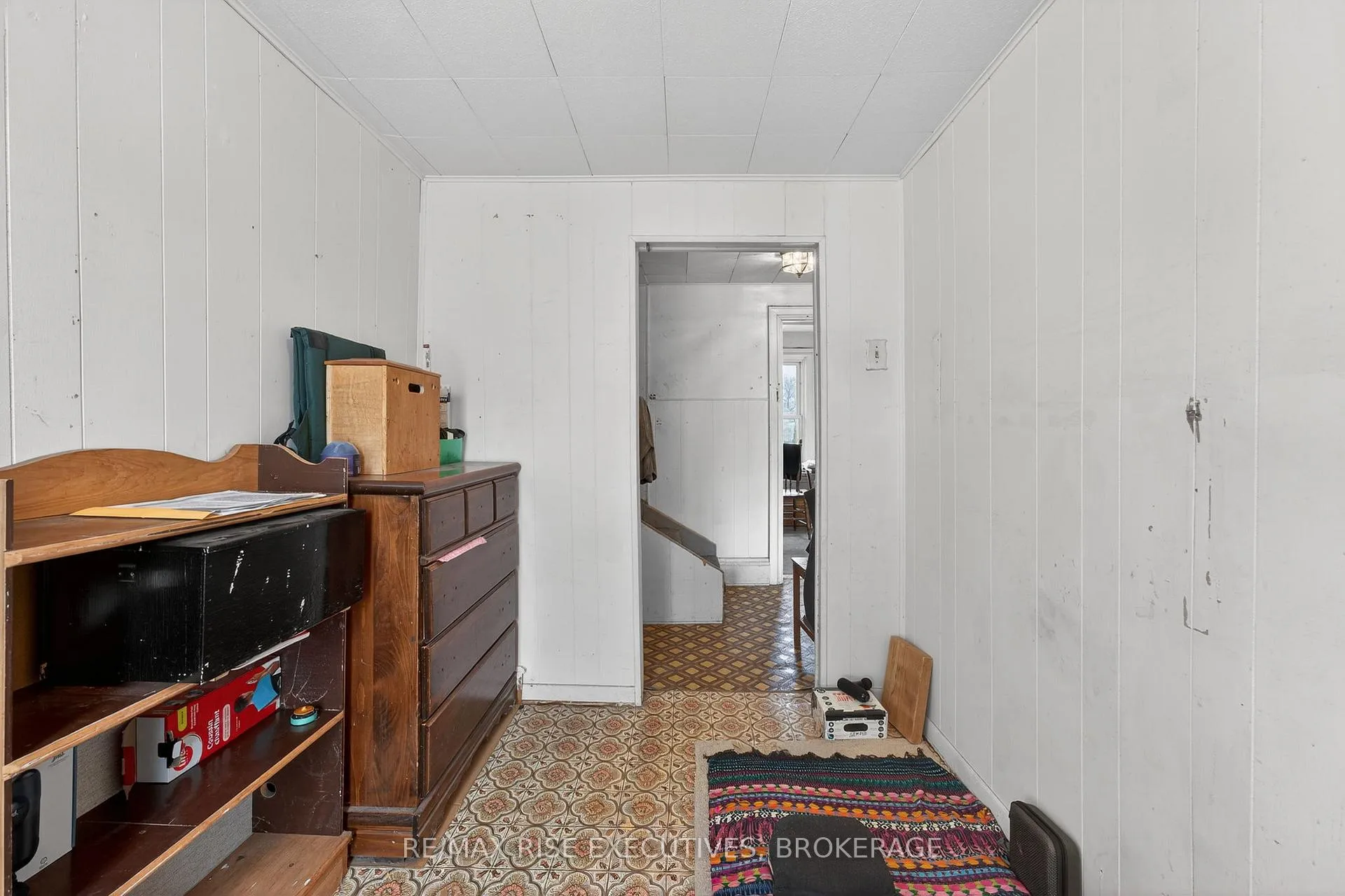 Photo 23 of 207 Concession Street, Kingston, East of Sir John A. Blvd — HOMEH