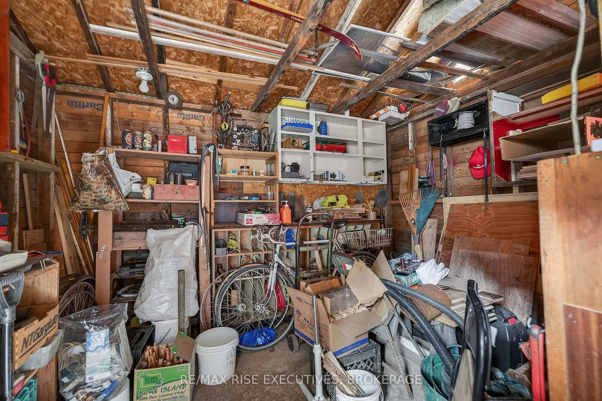 Photo 37 of 207 Concession Street, Kingston, East of Sir John A. Blvd — HOMEH