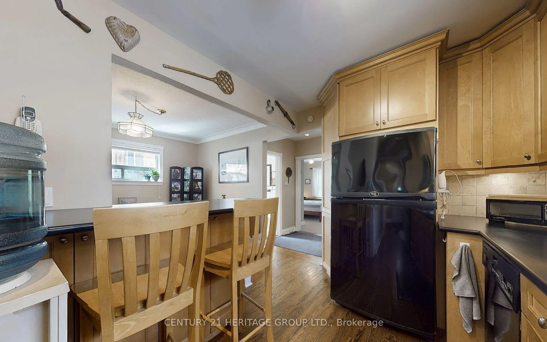 Photo 8 of 242 Joicey Boulevard, Toronto, Bedford Park-Nortown — HOMEH