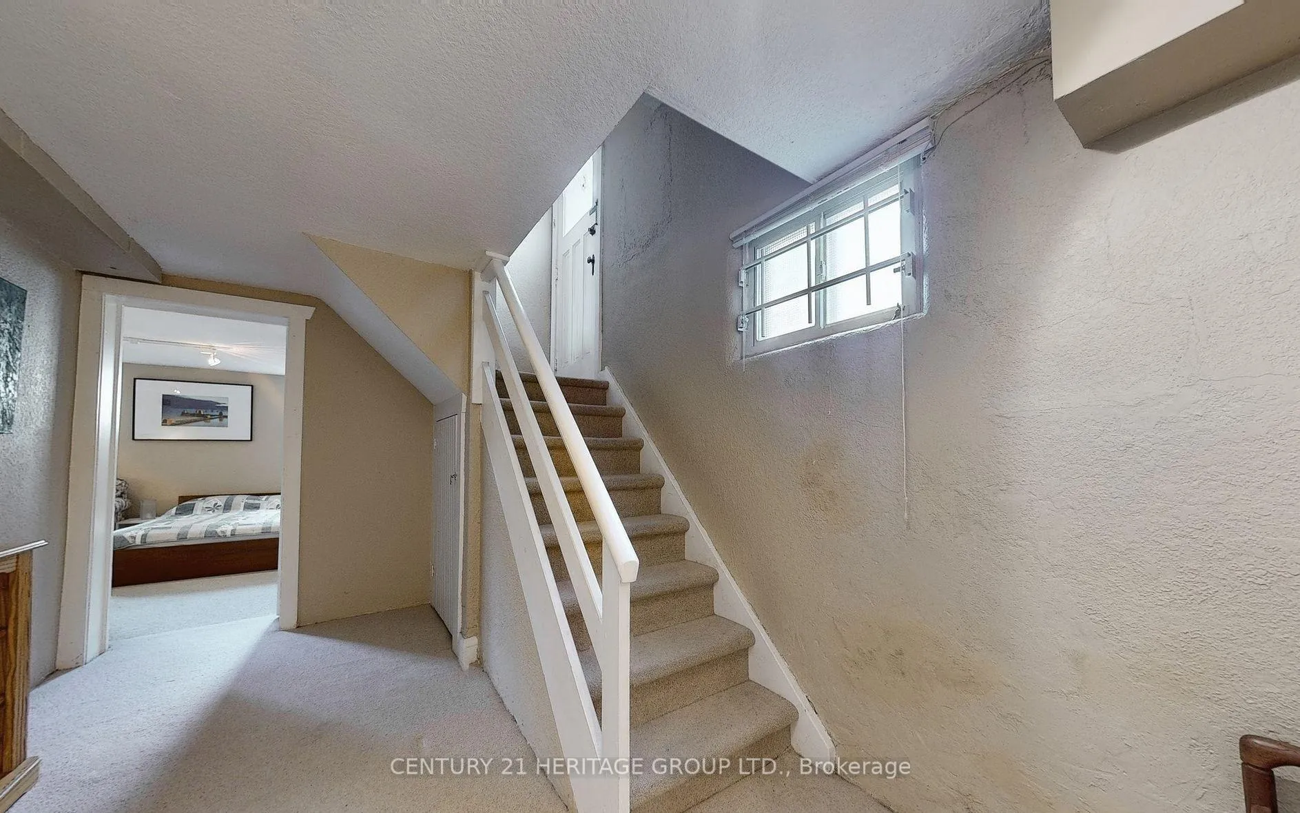 Photo 18 of 242 Joicey Boulevard, Toronto, Bedford Park-Nortown — HOMEH