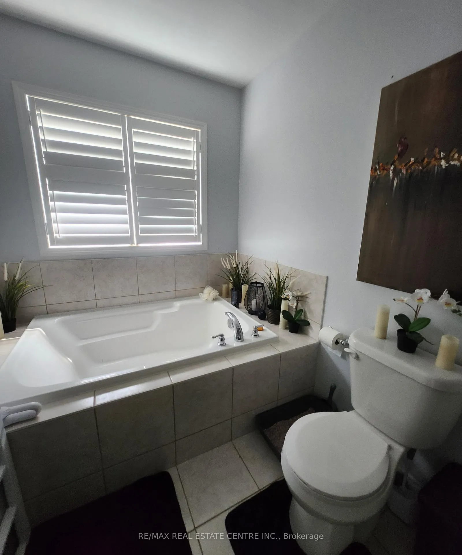 Photo 12 of 24 Armes Street, Hamilton, Binbrook — HOMEH