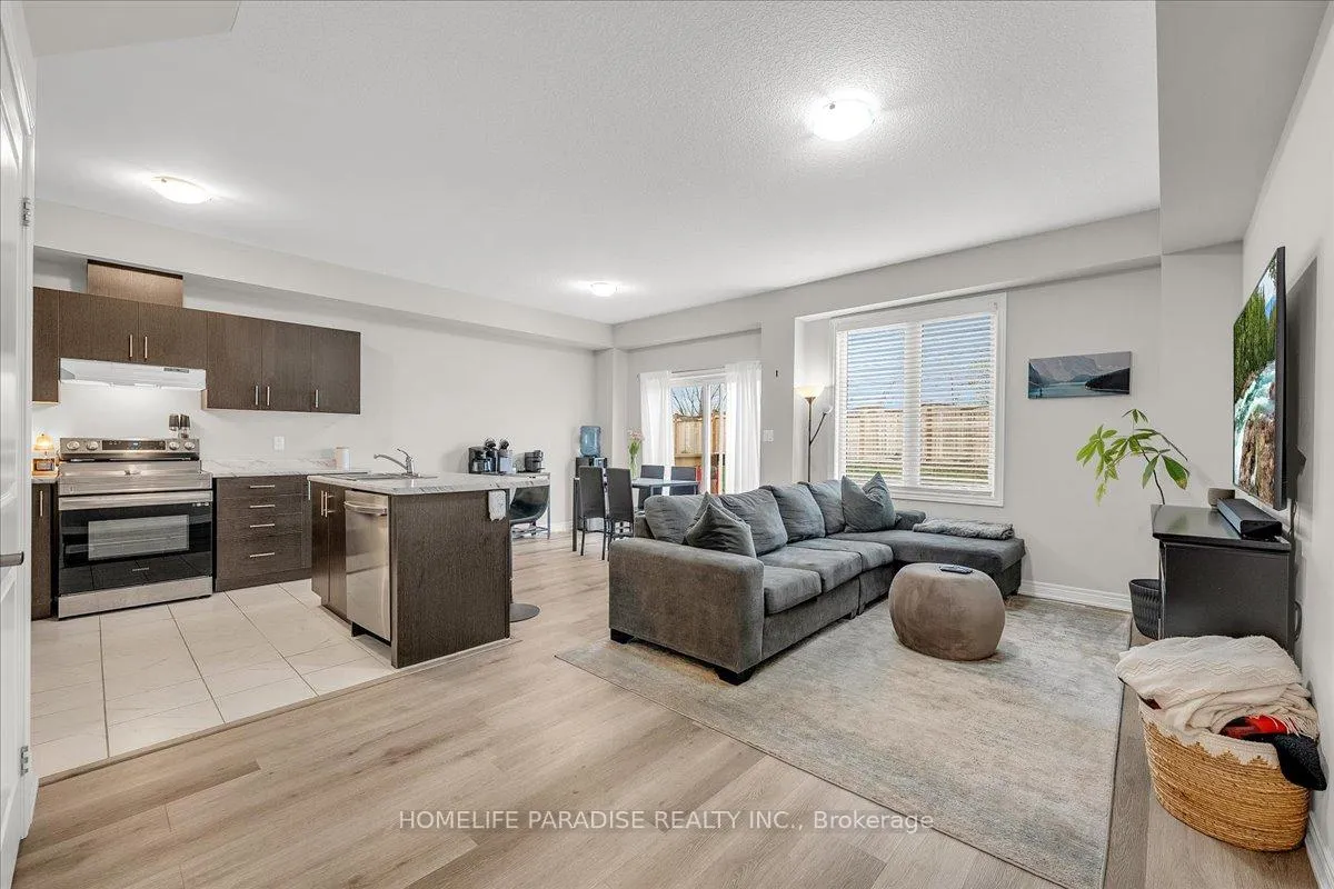 Photo 12 of 87 Pinot Crescent, Hamilton, Fruitland — HOMEH