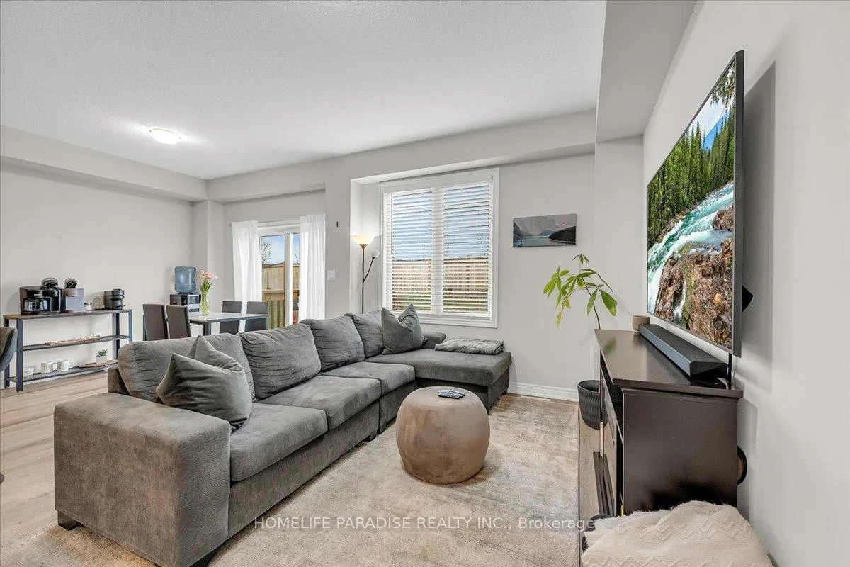 Photo 13 of 87 Pinot Crescent, Hamilton, Fruitland — HOMEH
