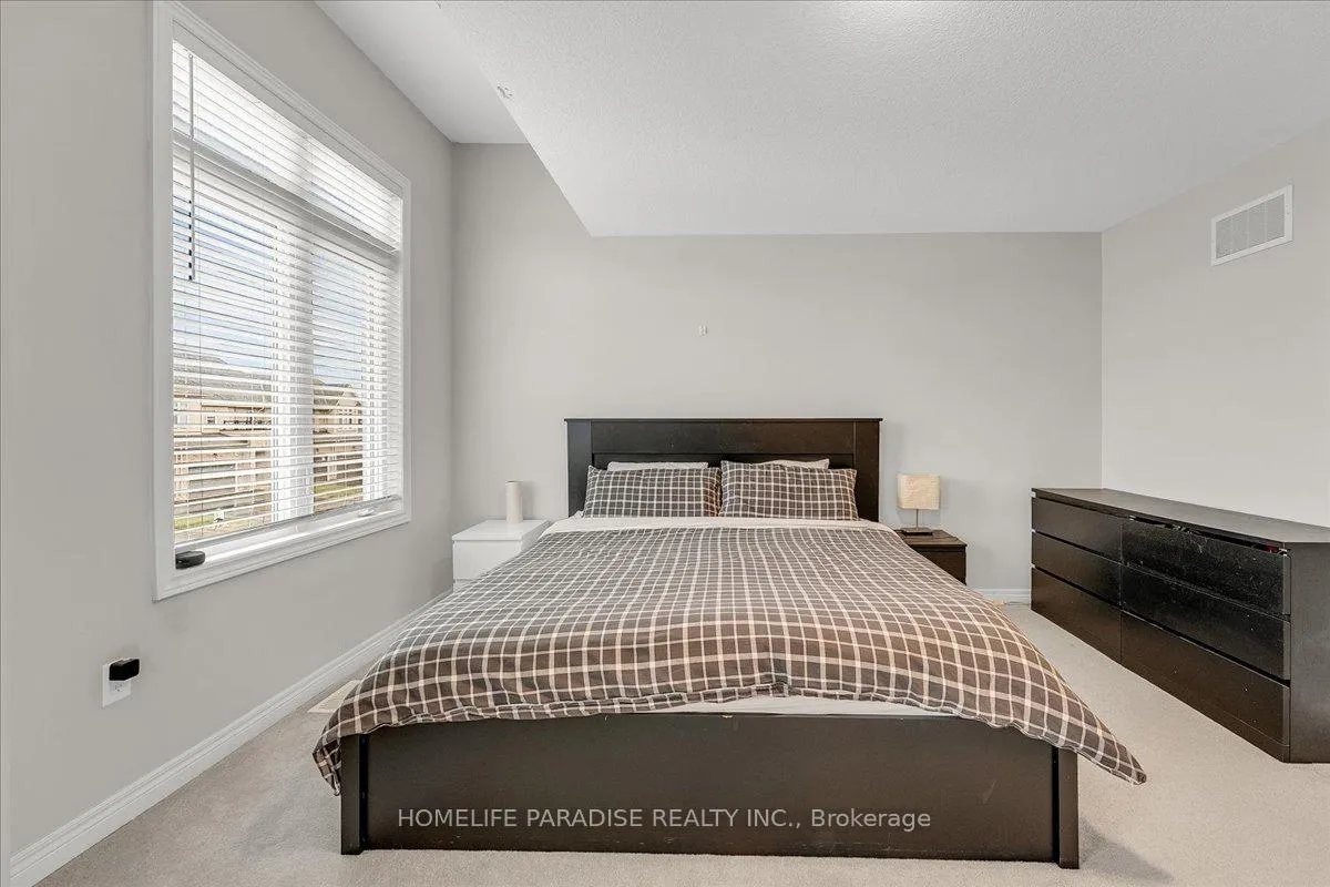 Photo 32 of 87 Pinot Crescent, Hamilton, Fruitland — HOMEH