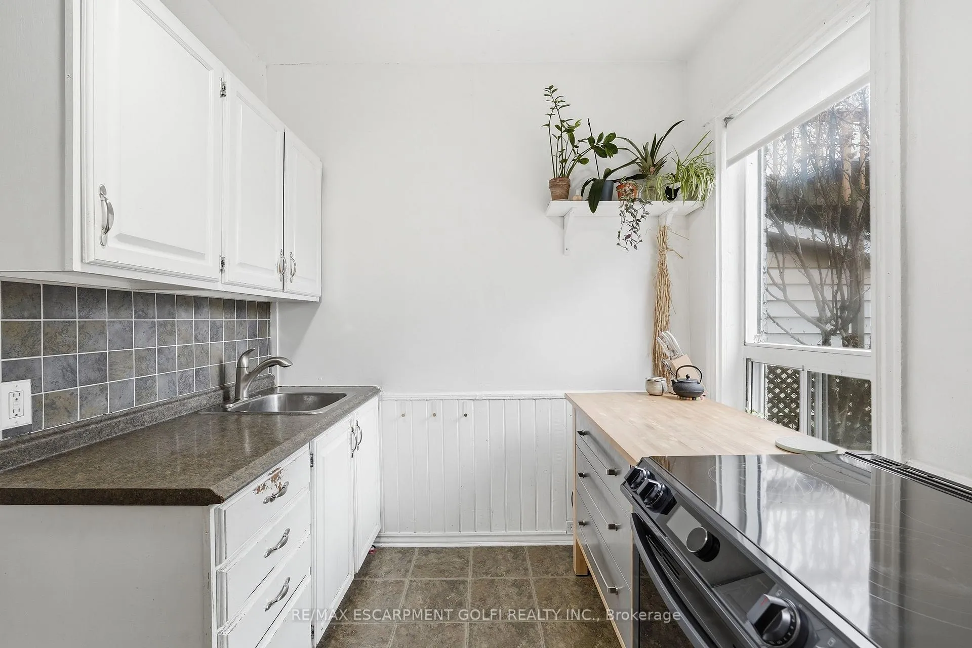 Photo 11 of 309 Mary Street, Hamilton, Beasley — HOMEH