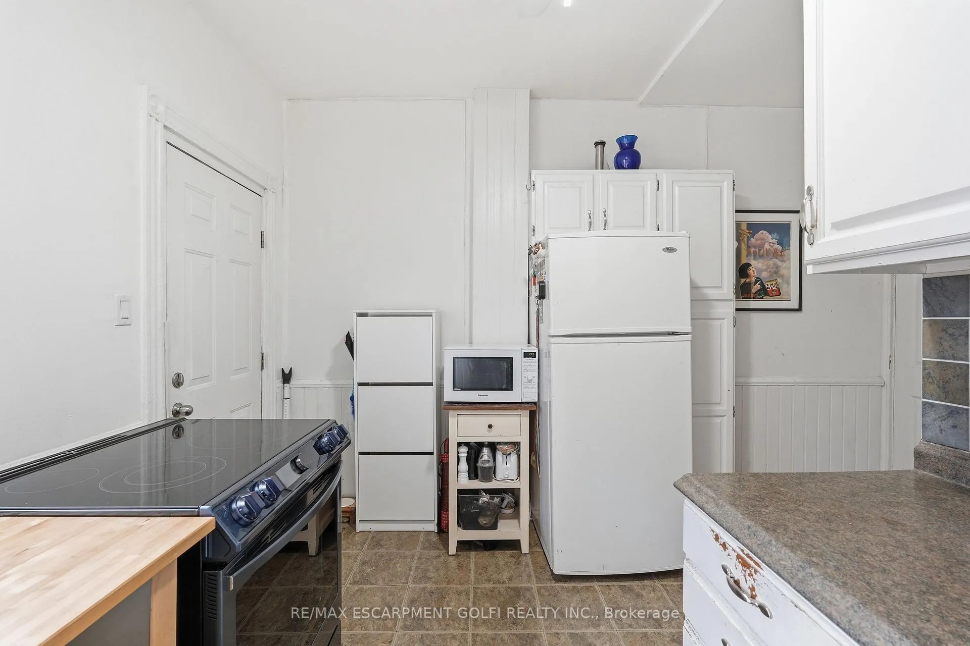 Photo 12 of 309 Mary Street, Hamilton, Beasley — HOMEH