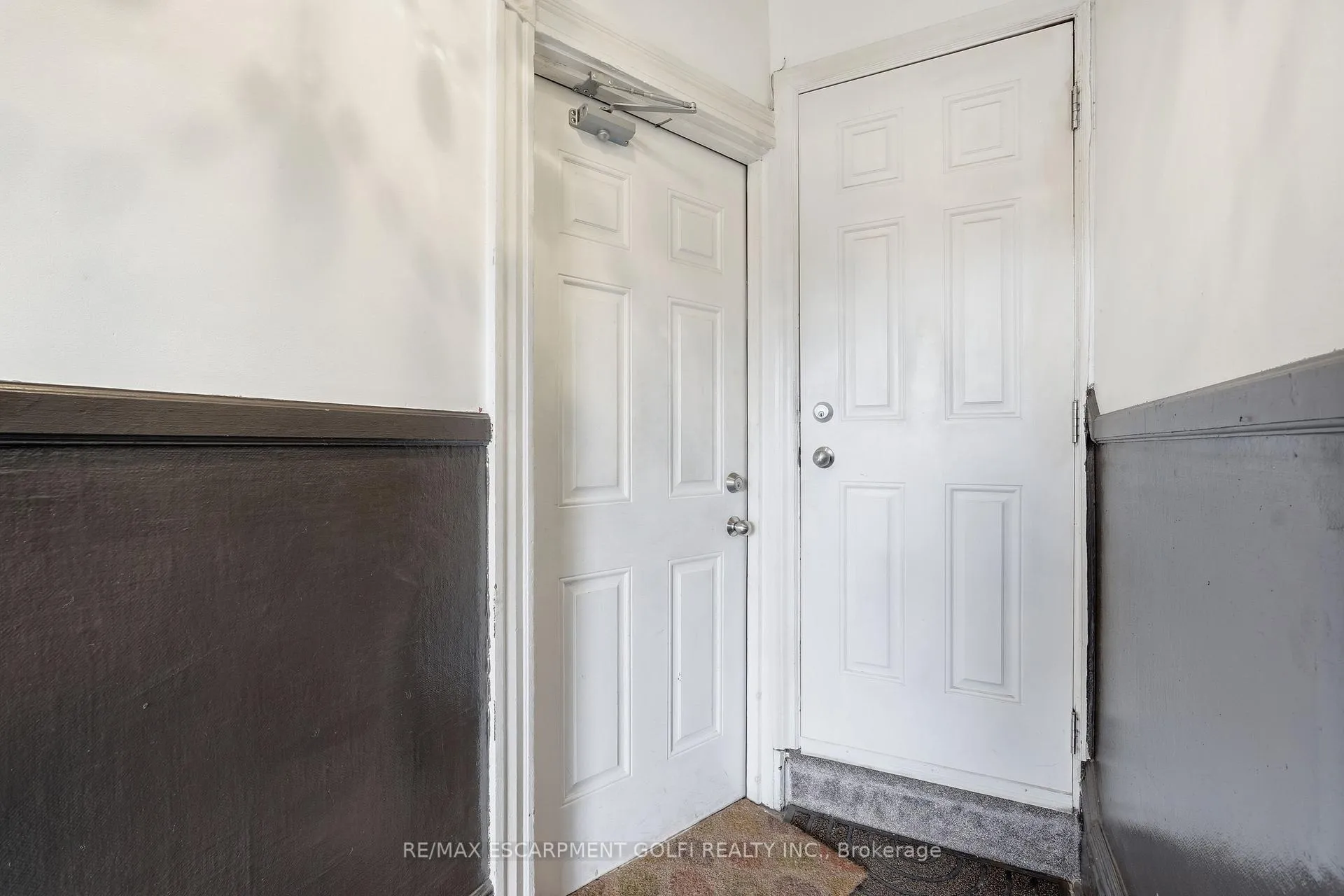 Photo 13 of 309 Mary Street, Hamilton, Beasley — HOMEH