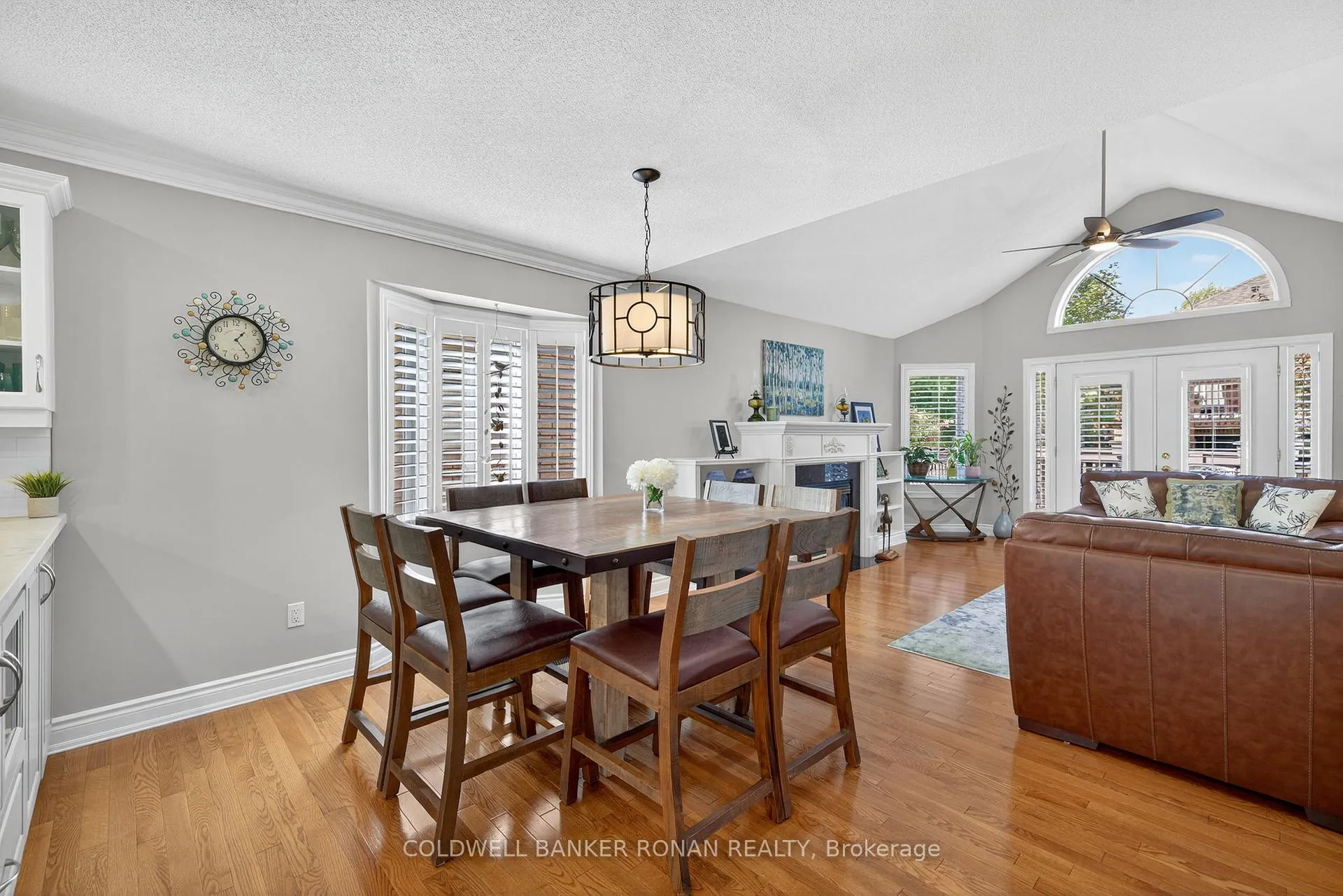 Photo 14 of Unit 9, 142 Bella Vista Trail, New Tecumseth, Rural New Tecumseth — HOMEH