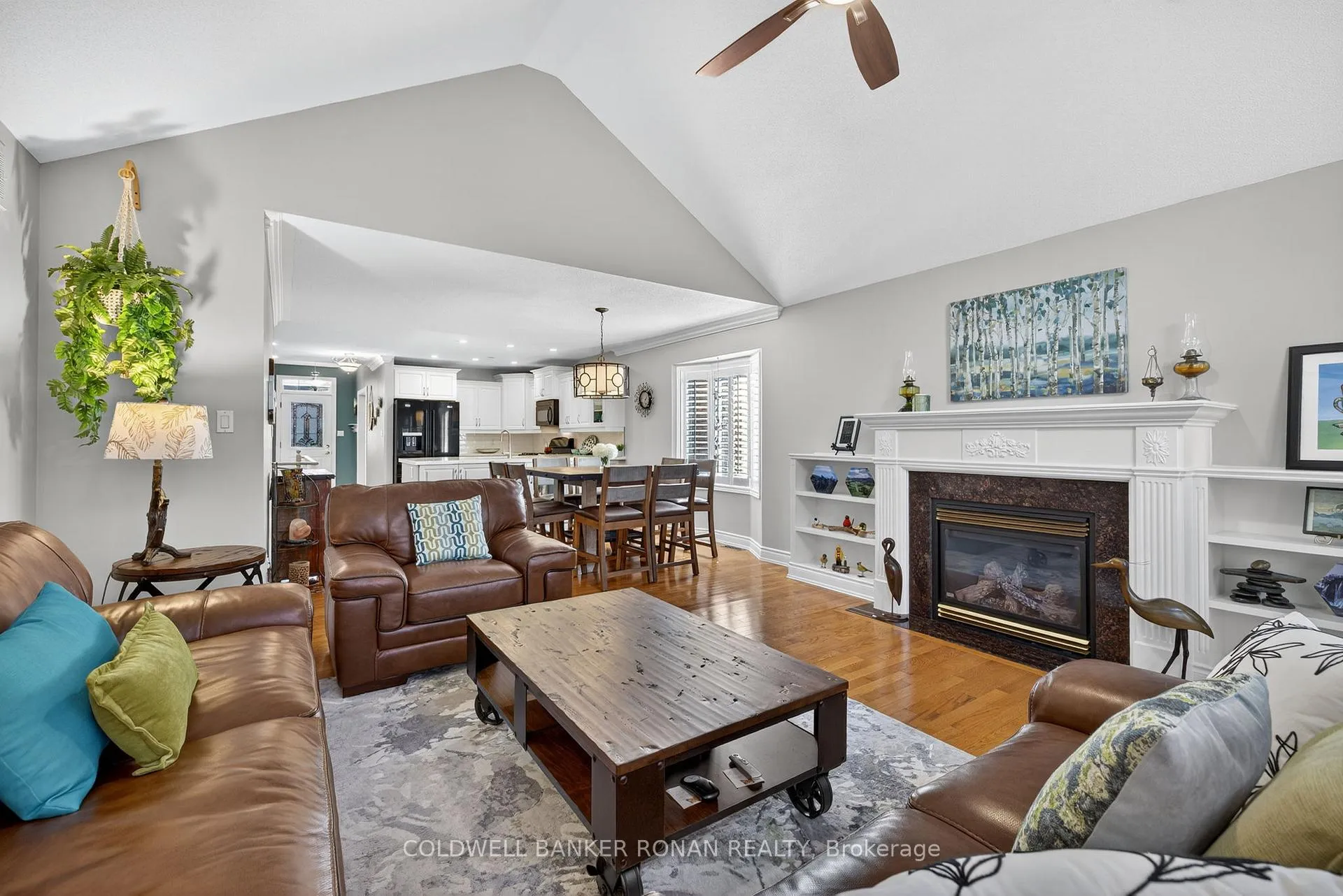 Photo 18 of Unit 9, 142 Bella Vista Trail, New Tecumseth, Rural New Tecumseth — HOMEH