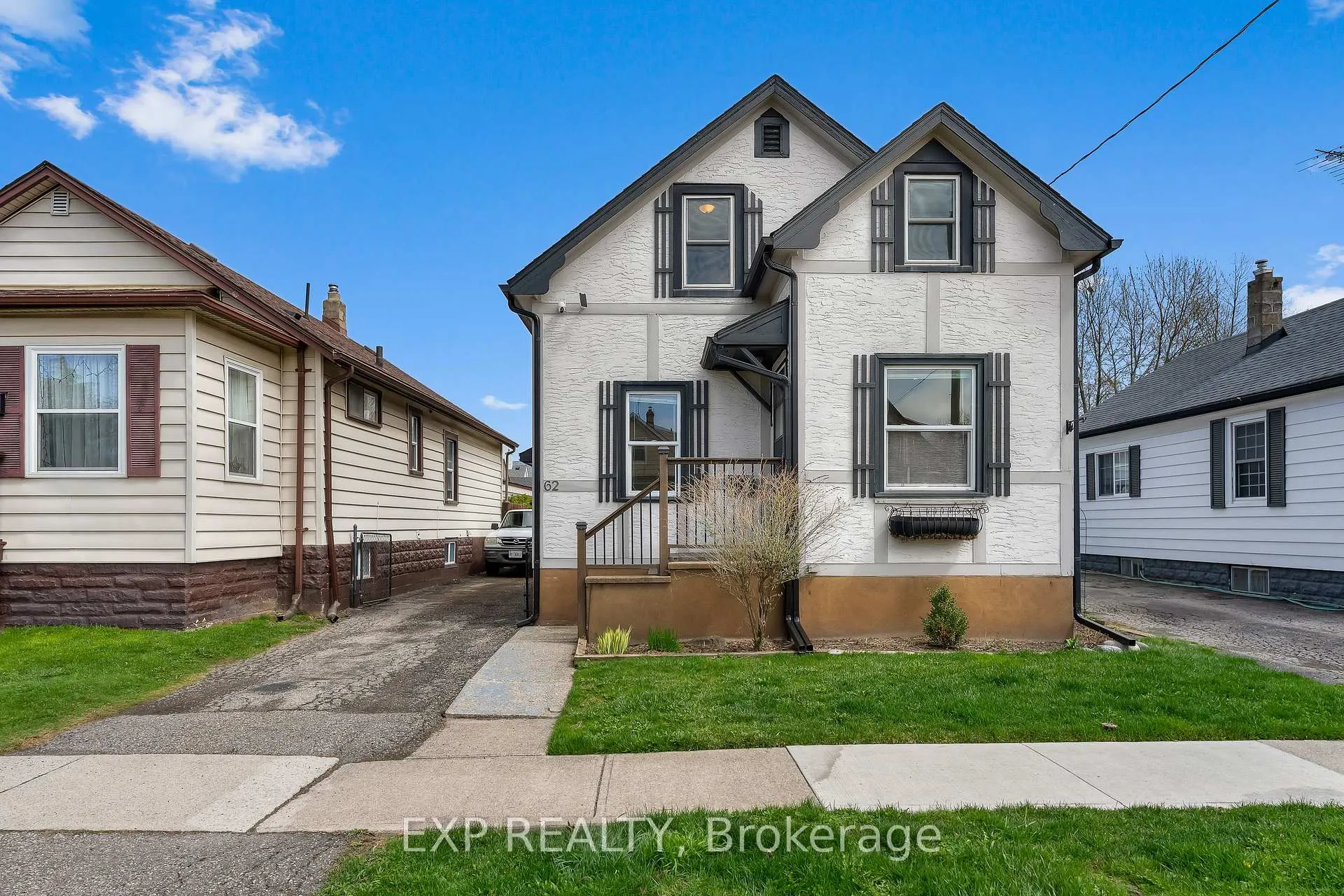 Photo 2 of 62 Rolls Avenue, St. Catharines, Fairview — HOMEH