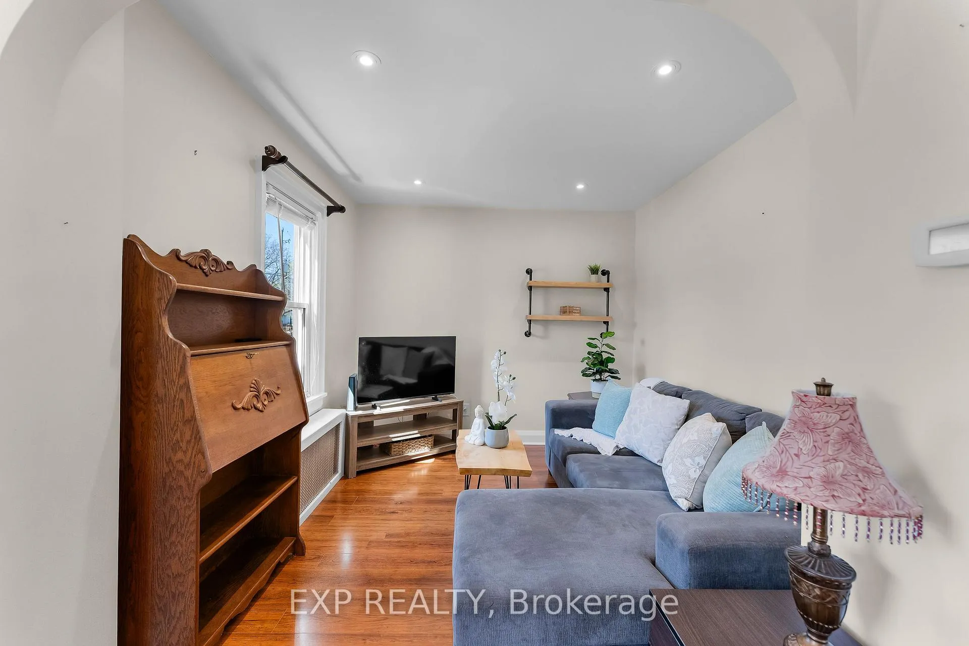 Photo 7 of 62 Rolls Avenue, St. Catharines, Fairview — HOMEH