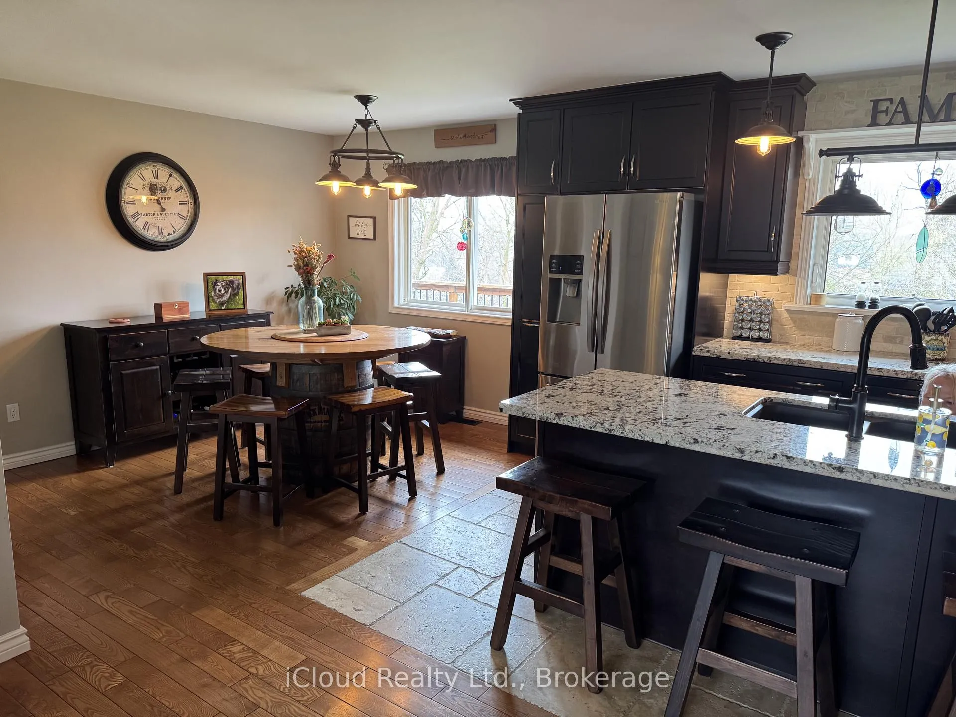 Photo 6 of 17 Agnes Street, Caledon, Alton — HOMEH