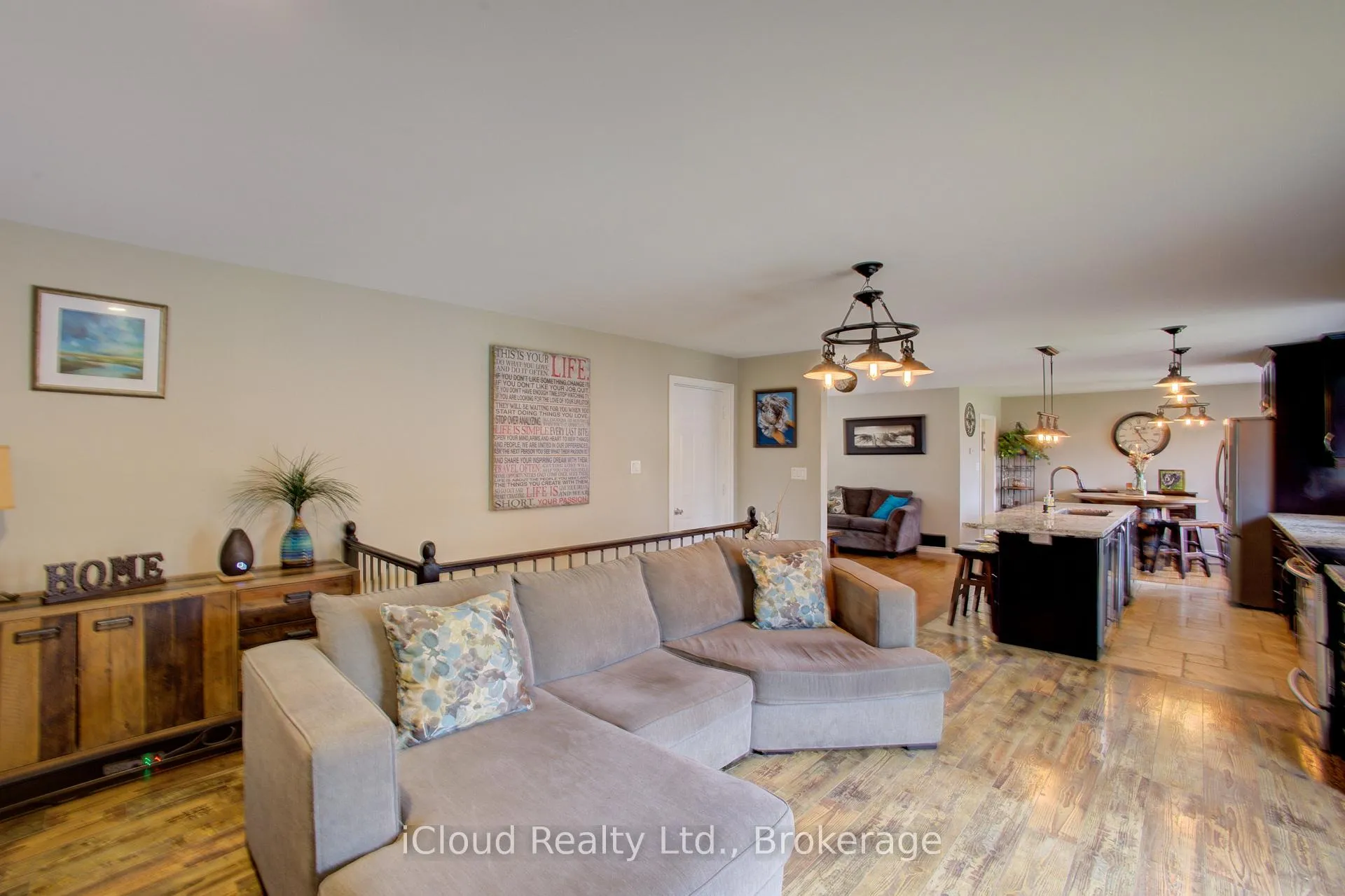 Photo 21 of 17 Agnes Street, Caledon, Alton — HOMEH