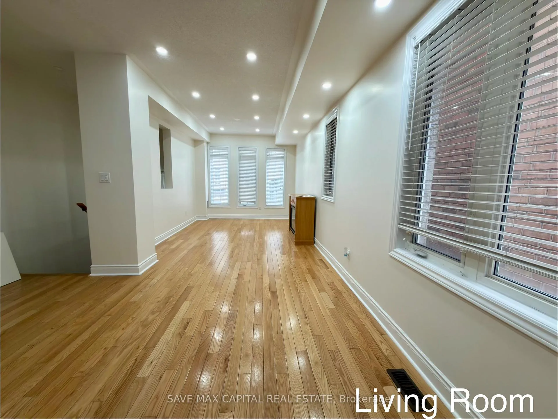 Photo 3 of Unit 19, 530 Kingston Road, Pickering, Woodlands — HOMEH