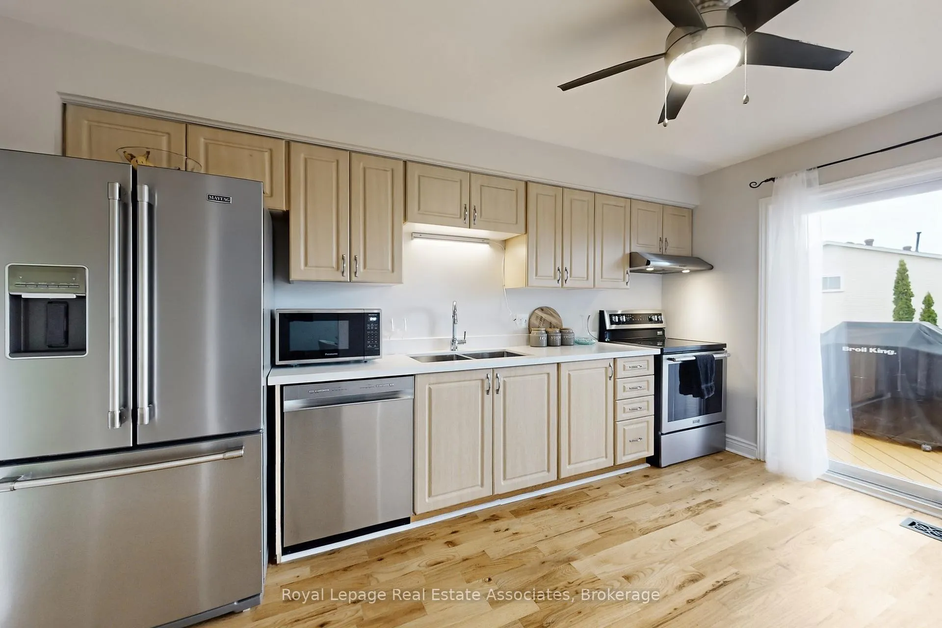 Photo 15 of 351 Ormond Drive, Oshawa, Samac — HOMEH