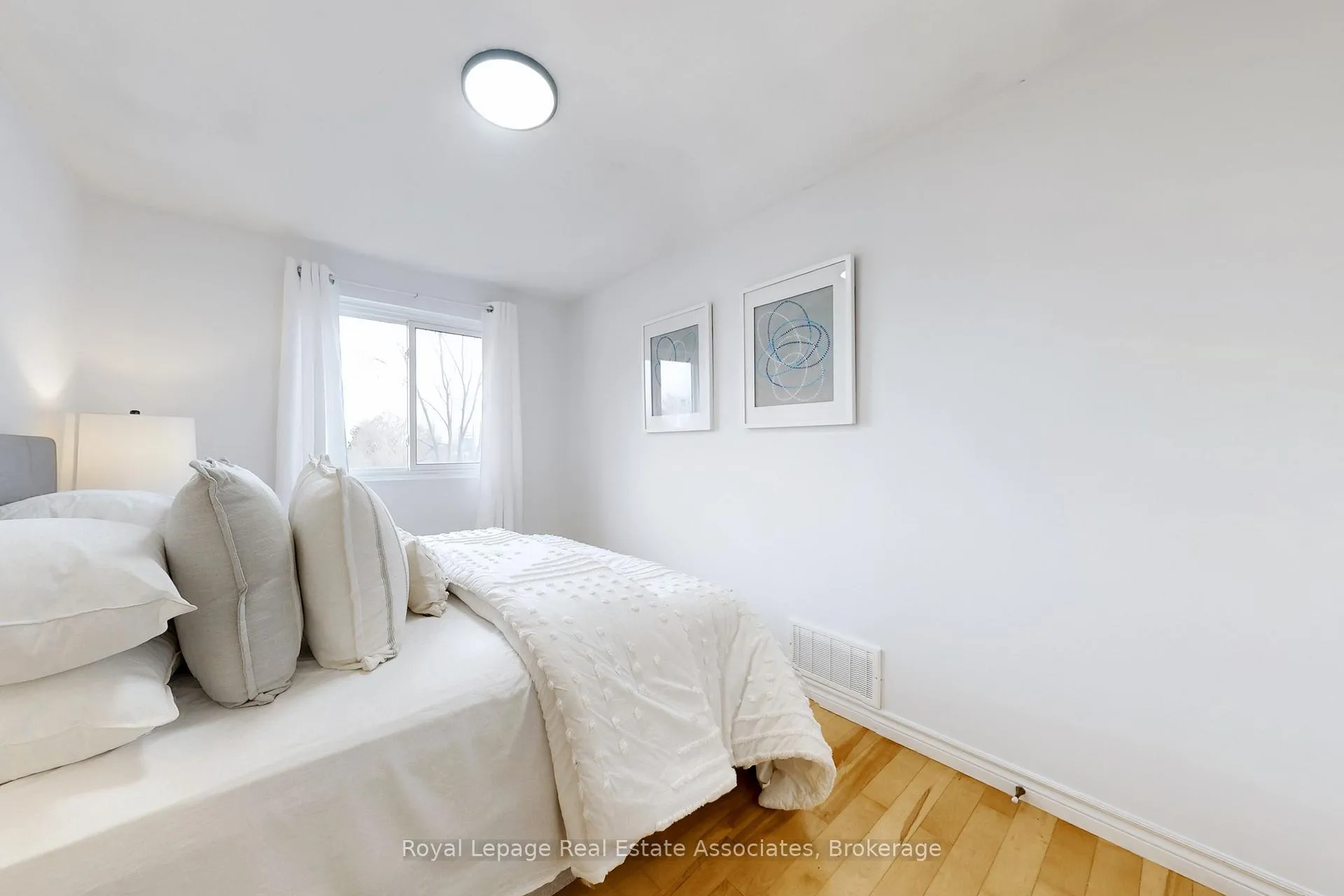 Photo 28 of 351 Ormond Drive, Oshawa, Samac — HOMEH