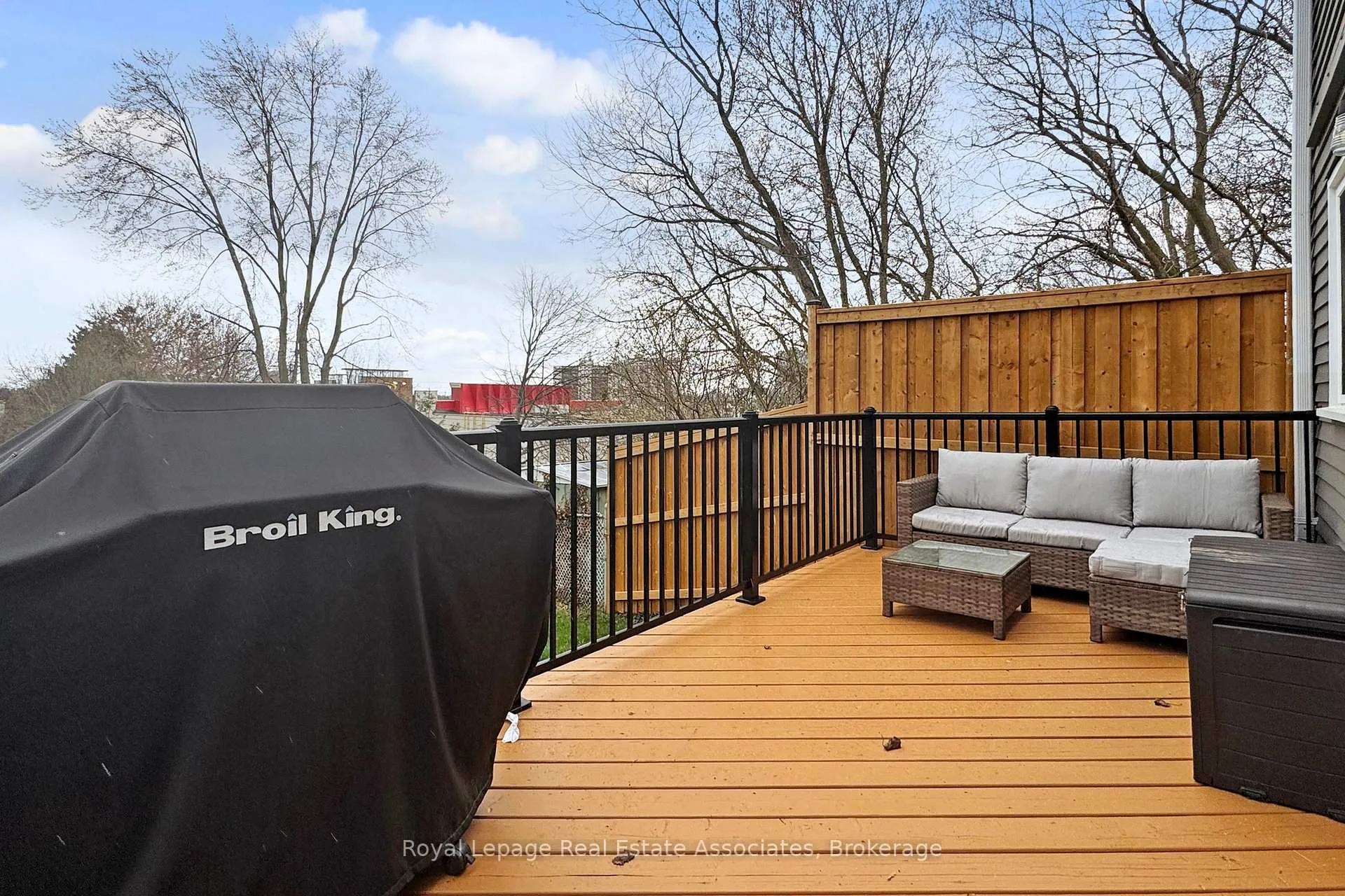 Photo 41 of 351 Ormond Drive, Oshawa, Samac — HOMEH