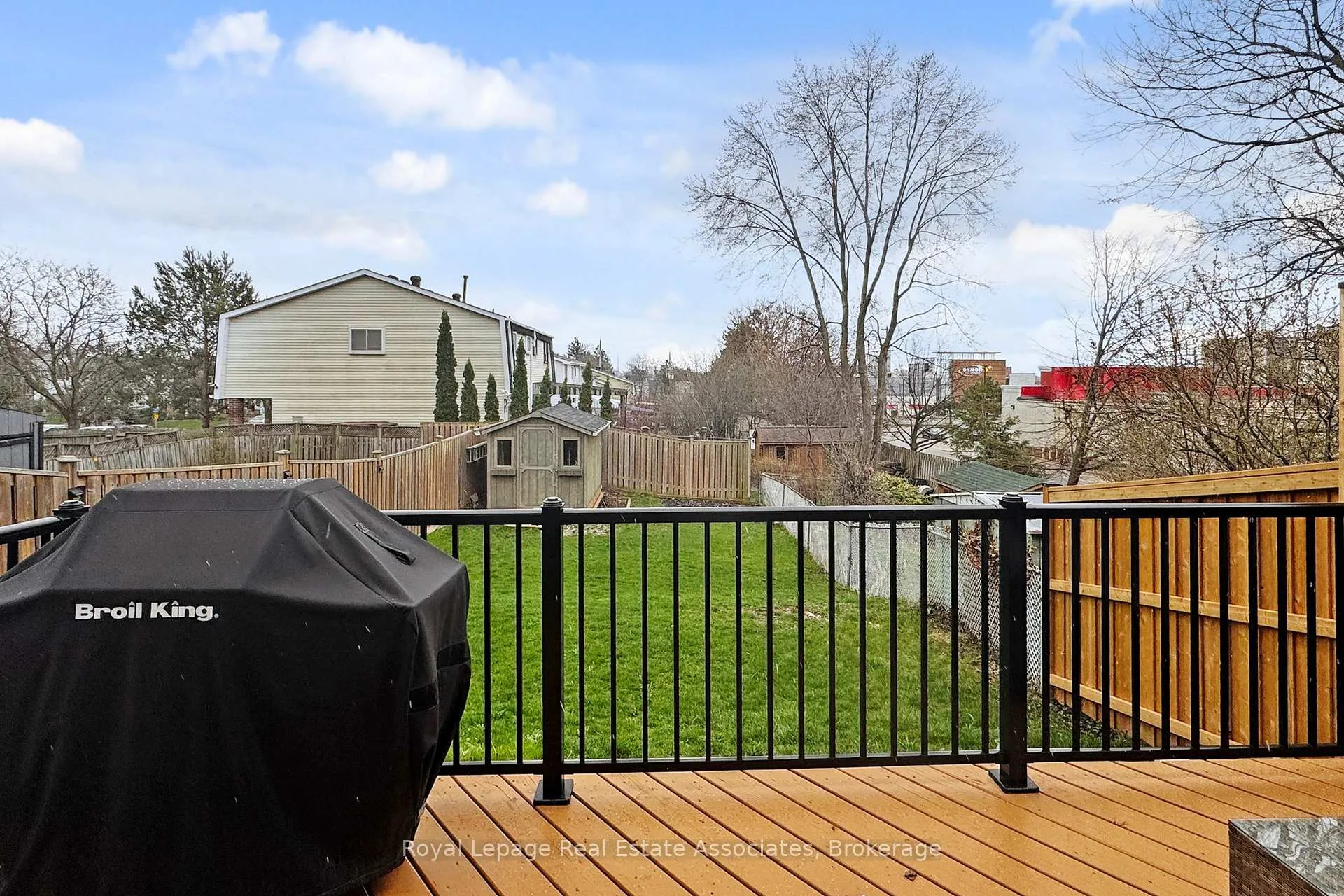 Photo 42 of 351 Ormond Drive, Oshawa, Samac — HOMEH