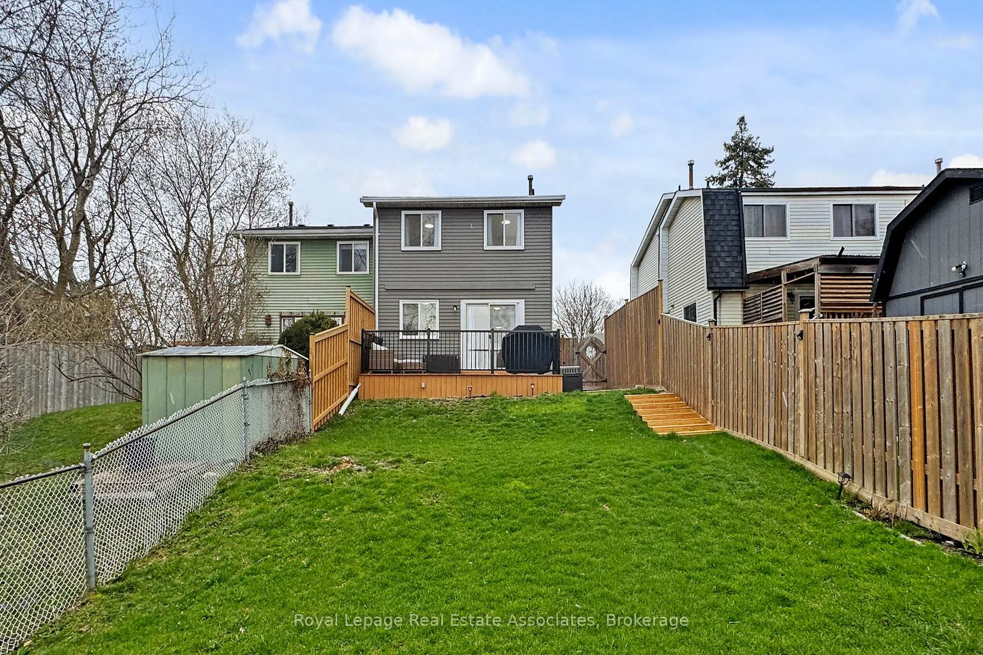 Photo 43 of 351 Ormond Drive, Oshawa, Samac — HOMEH