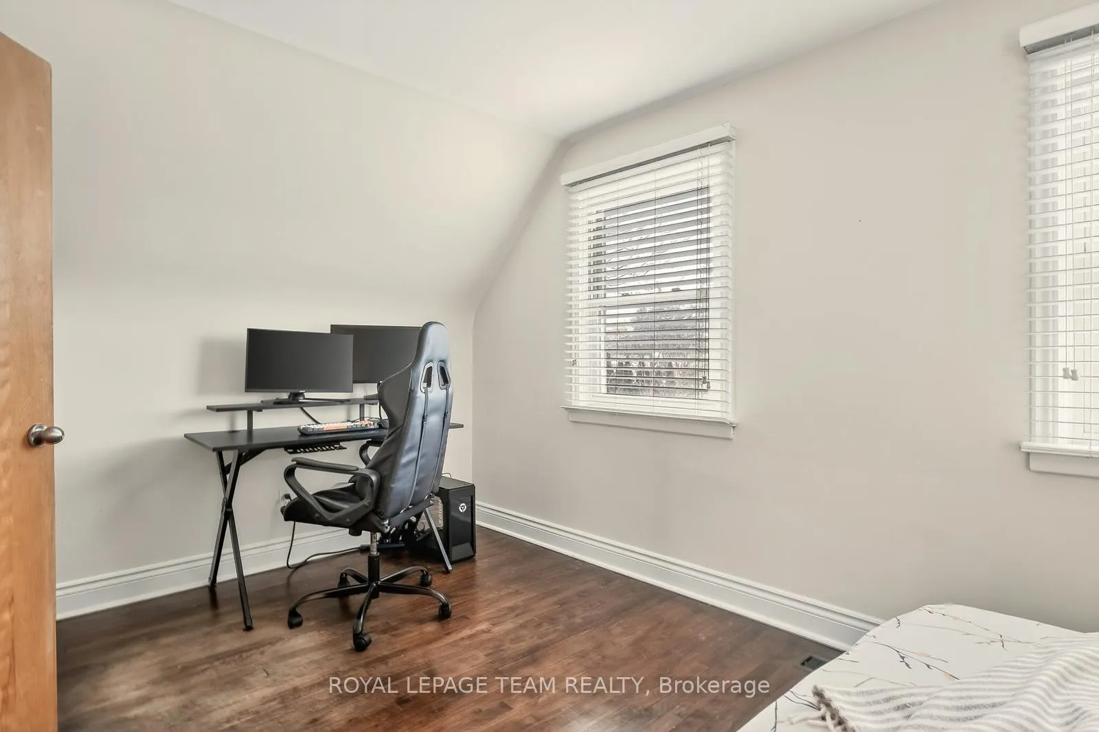 Photo 18 of 1314 Randall Avenue, Ottawa, Alta Vista — HOMEH