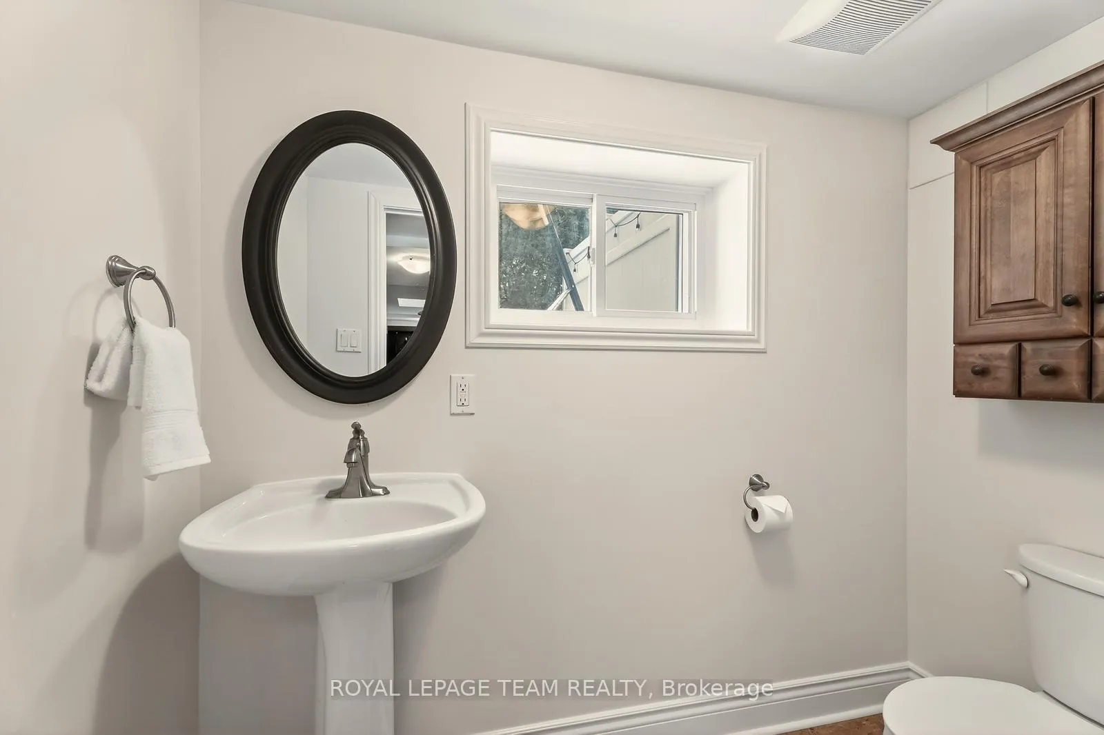 Photo 26 of 1314 Randall Avenue, Ottawa, Alta Vista — HOMEH