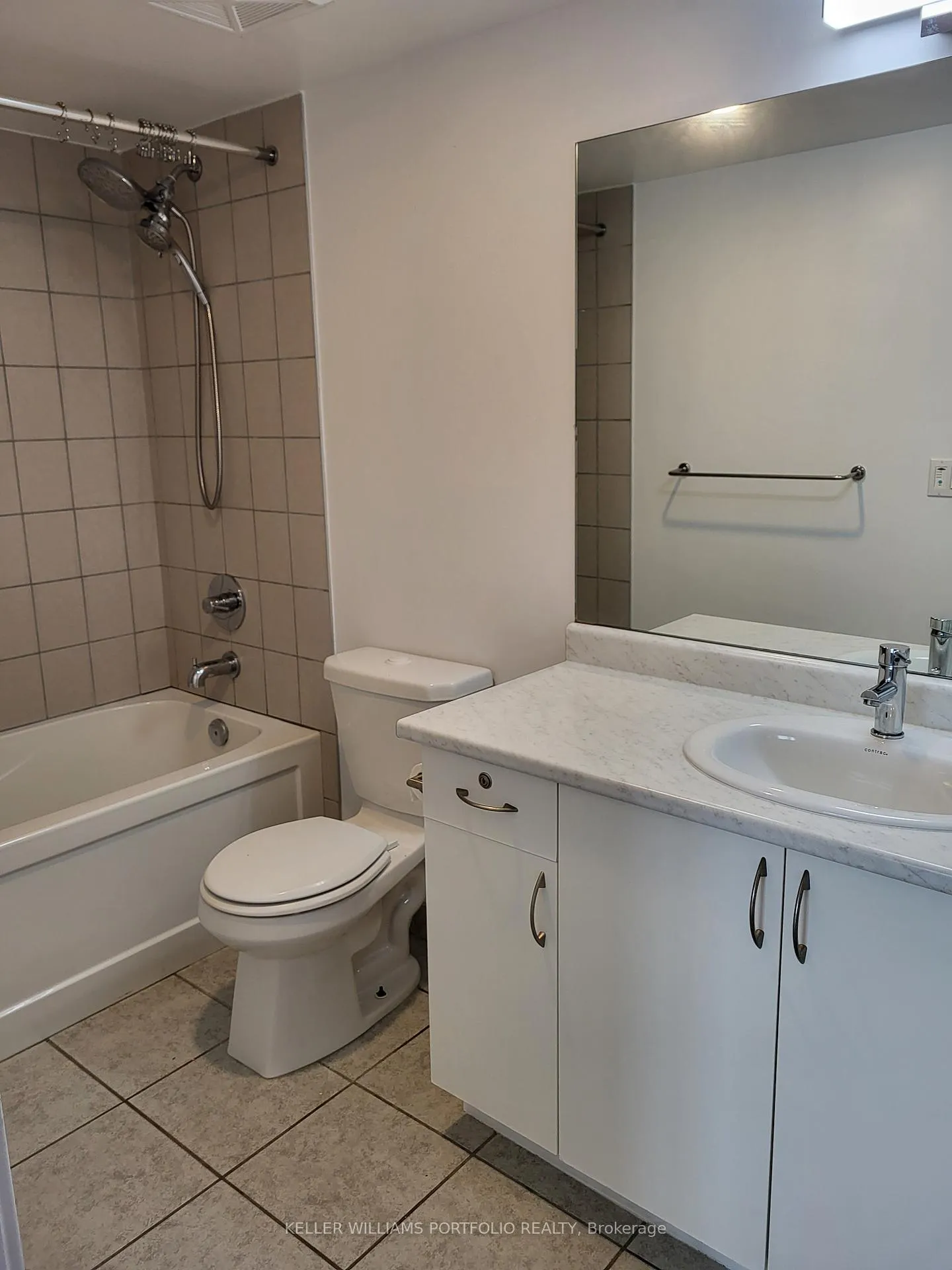 Photo 3 of Unit 1013, 8 Trent Avenue, Toronto, East End-Danforth — HOMEH