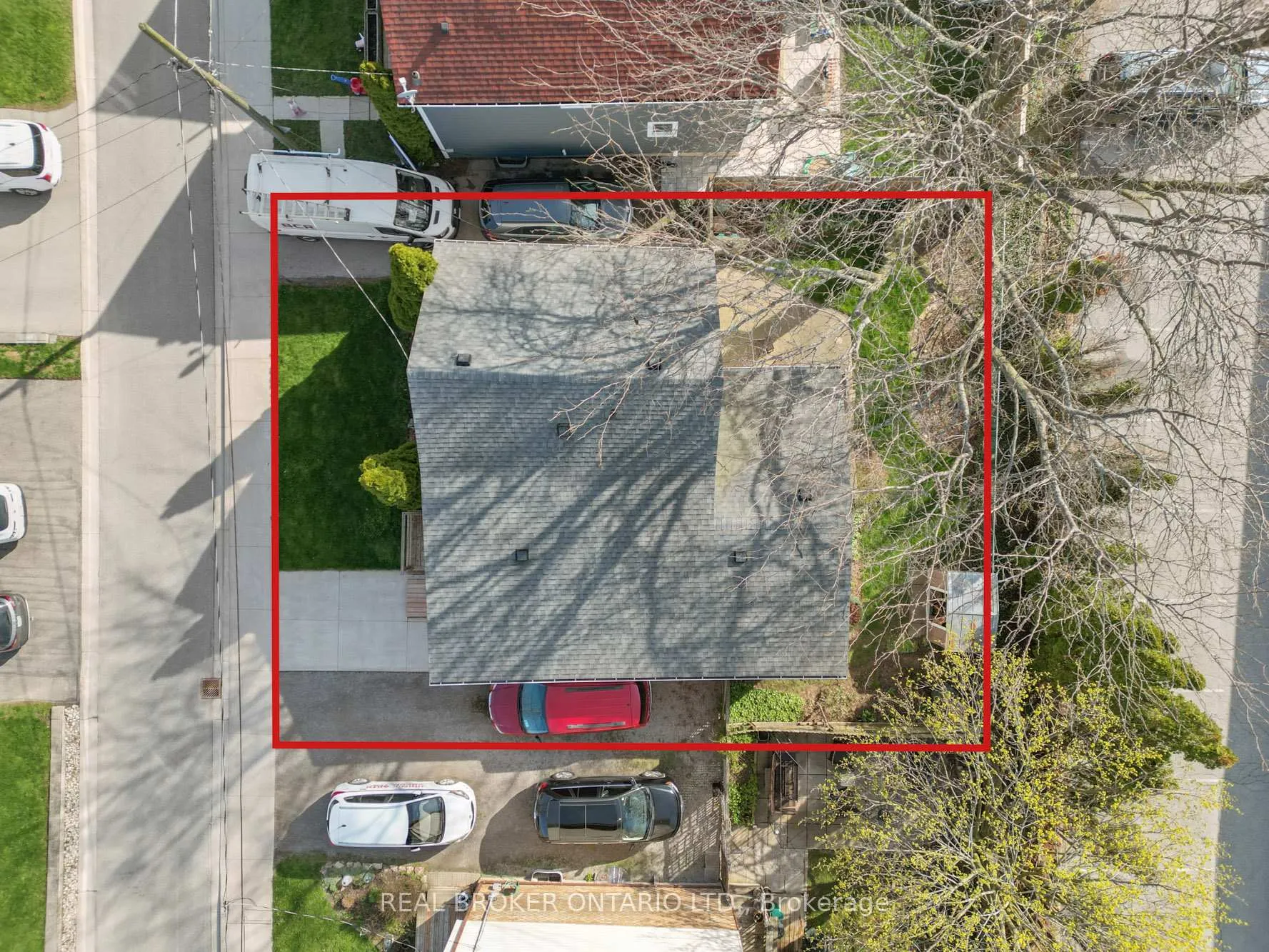 Photo 23 of 4246 Academy Street, Lincoln, Beamsville — HOMEH