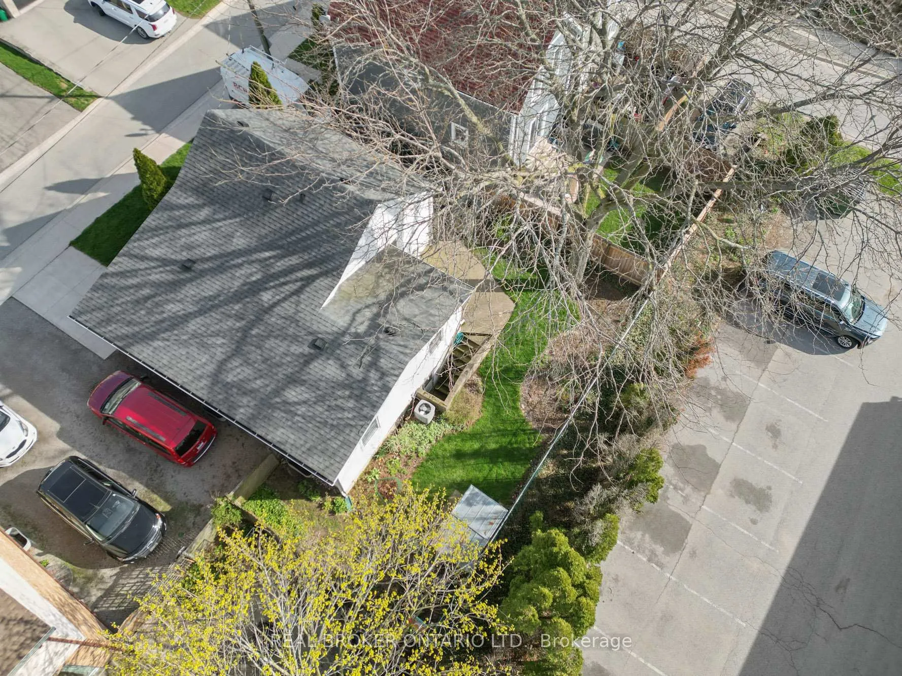 Photo 30 of 4246 Academy Street, Lincoln, Beamsville — HOMEH