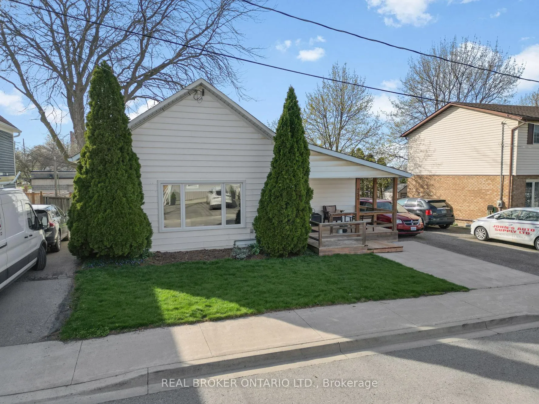 Photo 31 of 4246 Academy Street, Lincoln, Beamsville — HOMEH