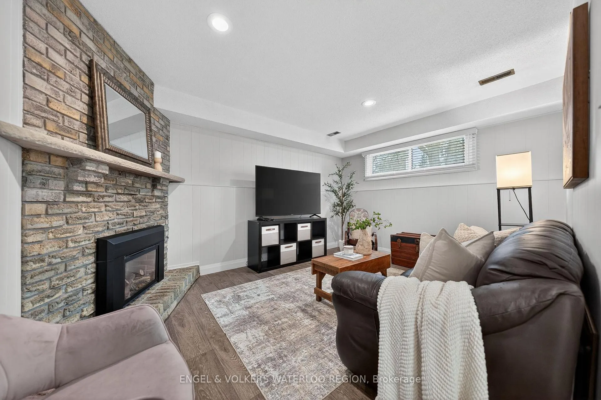 Photo 34 of 90 Amos Avenue, Waterloo — HOMEH