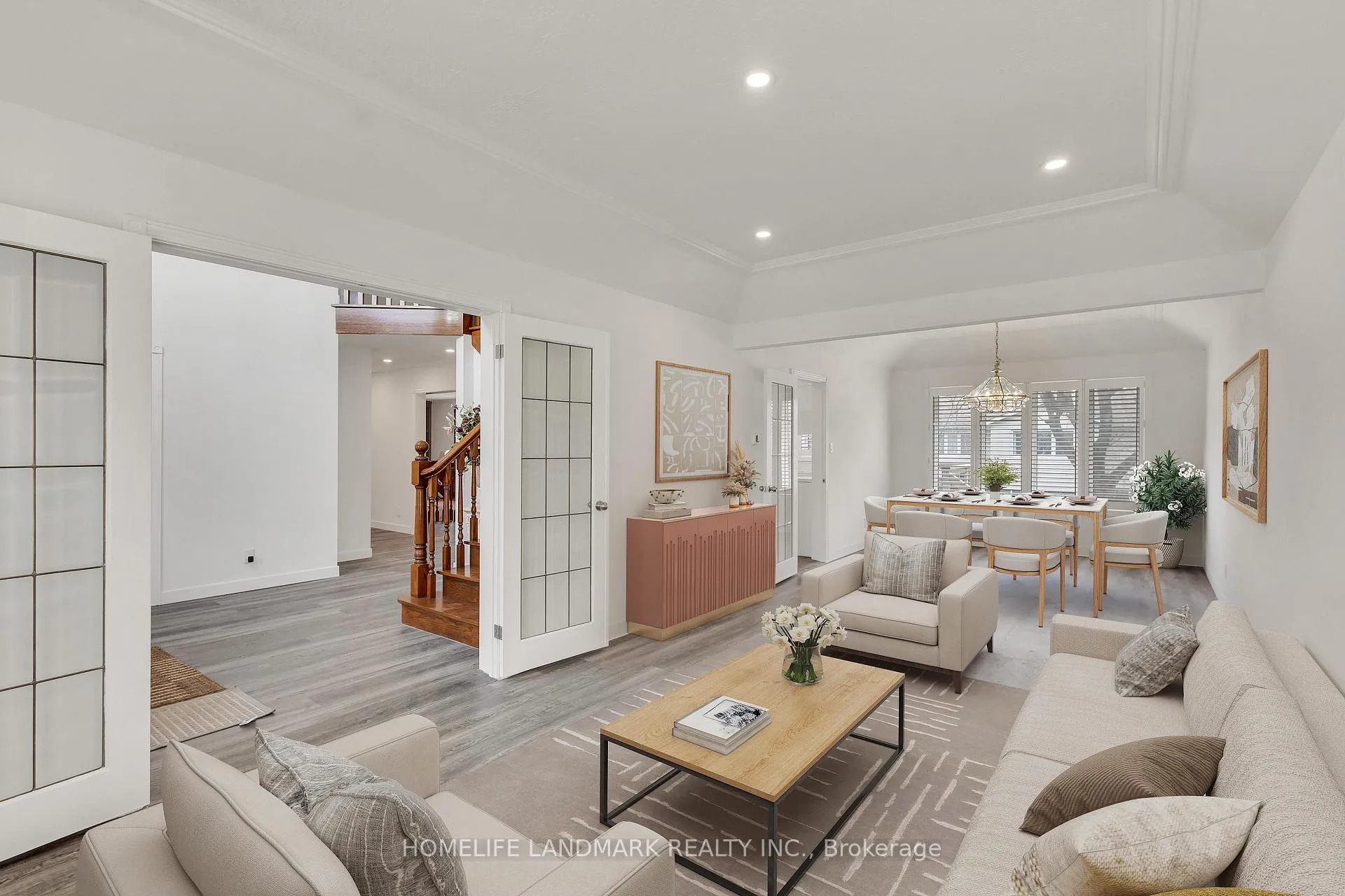 Photo 17 of 579 Paradise Crescent, Waterloo — HOMEH