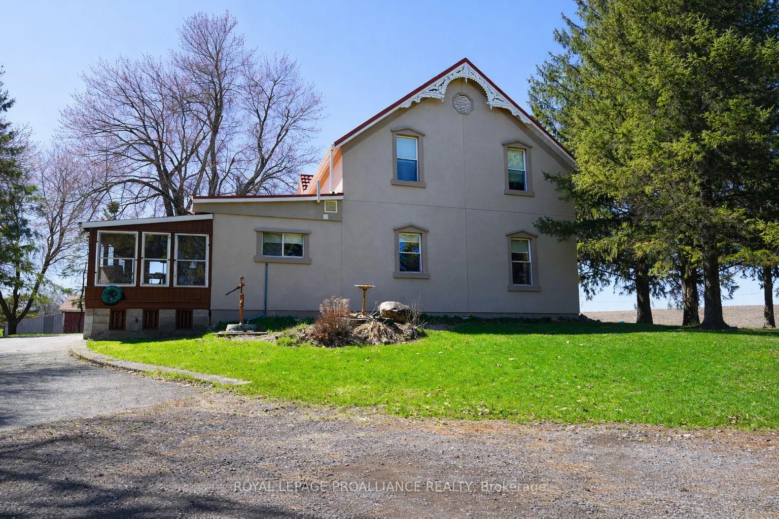 Photo 6 of 2370 Highway 37, Belleville, Thurlow Ward — HOMEH