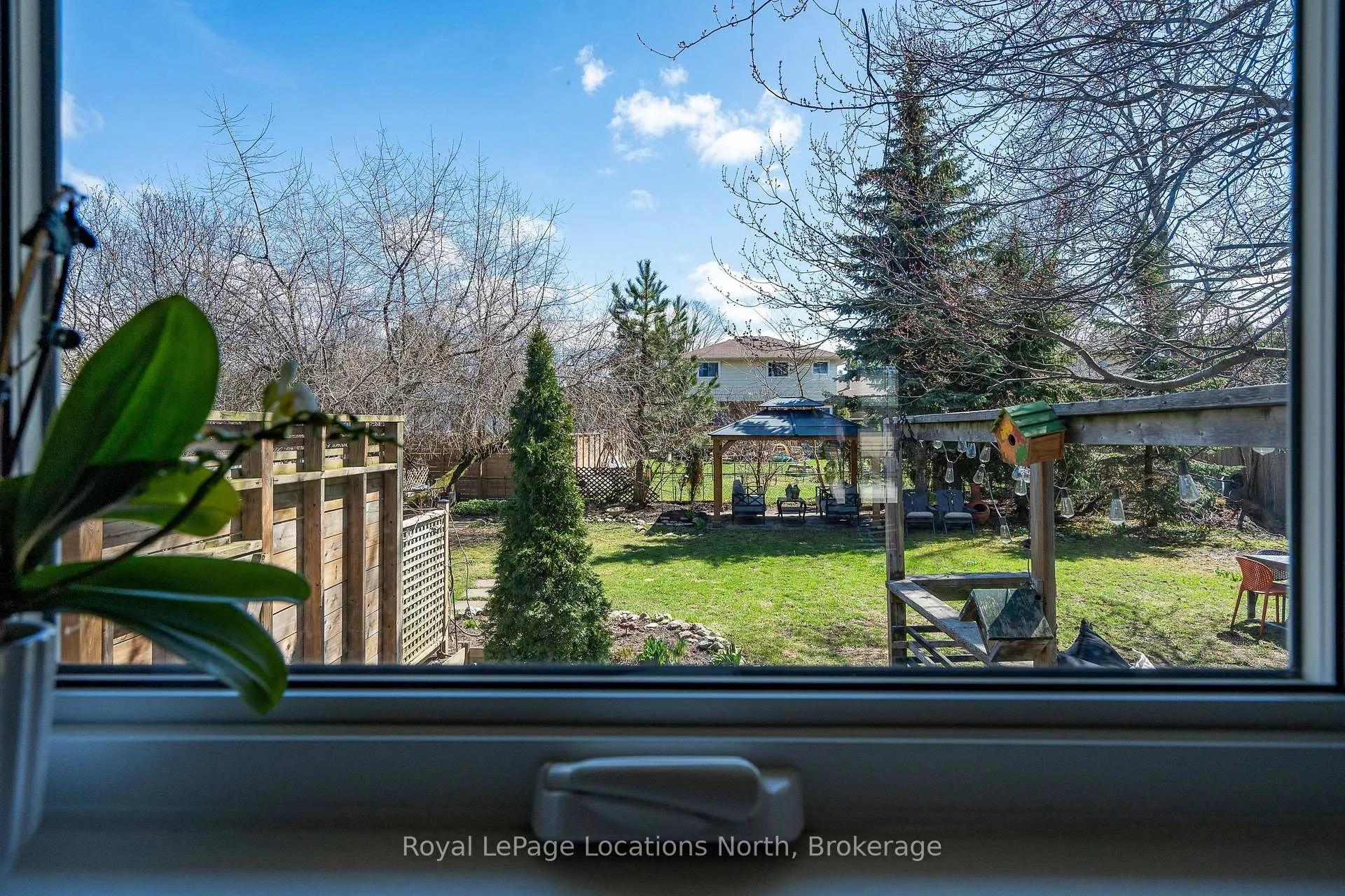 Photo 12 of 12 Bryan Drive, Collingwood — HOMEH