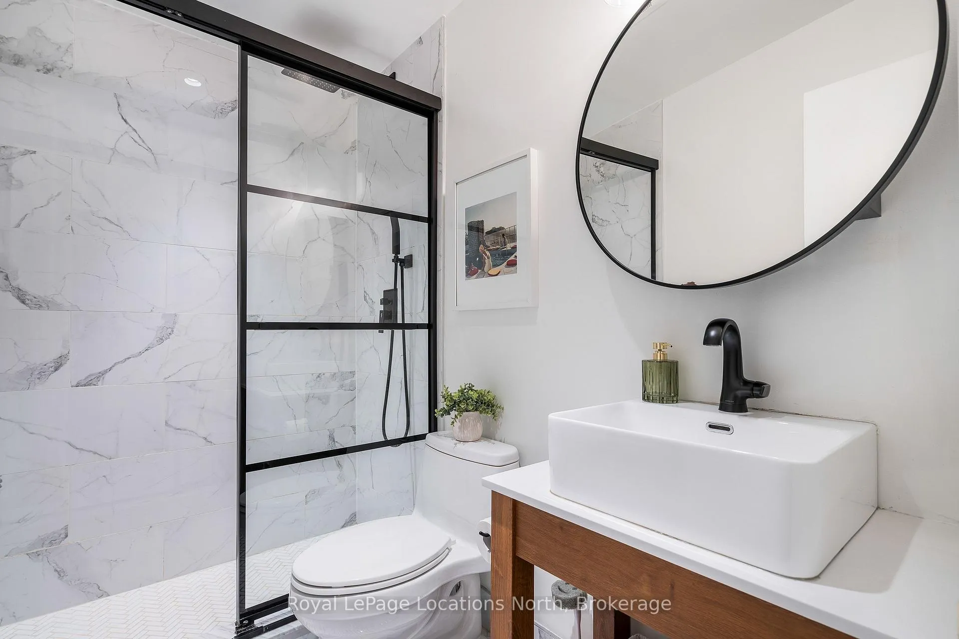 Photo 20 of 12 Bryan Drive, Collingwood — HOMEH