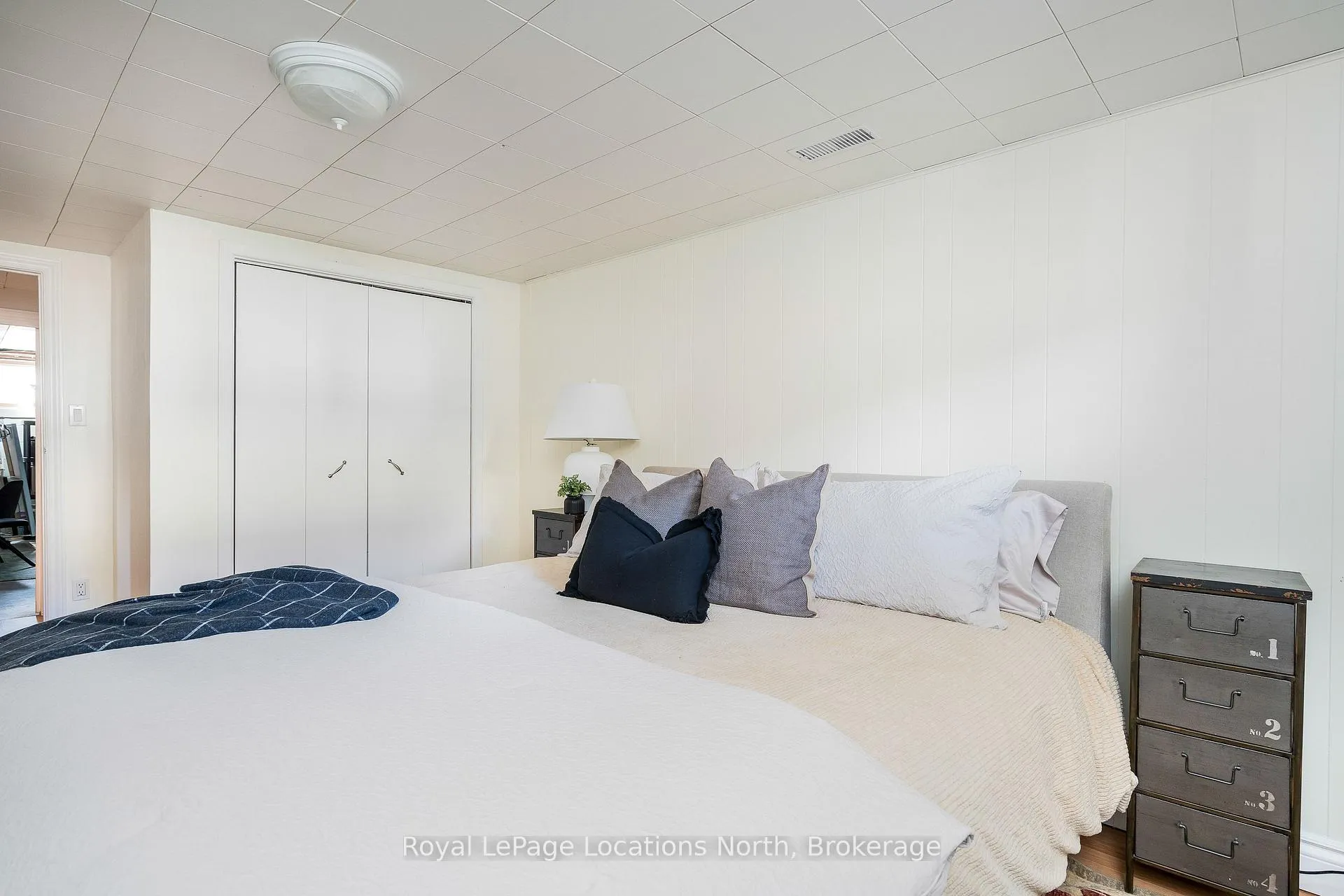 Photo 26 of 12 Bryan Drive, Collingwood — HOMEH