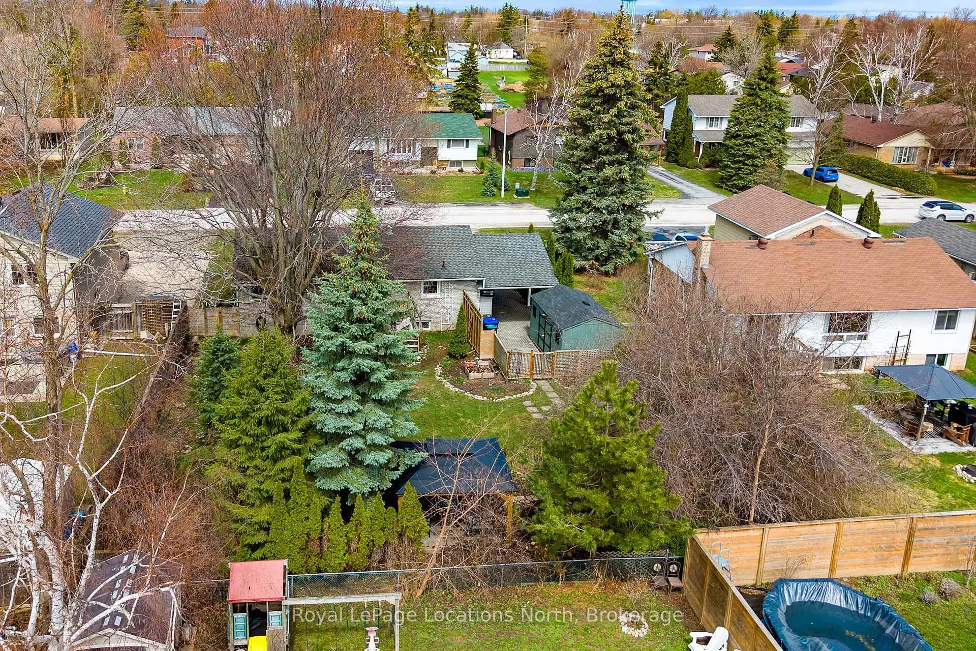 Photo 32 of 12 Bryan Drive, Collingwood — HOMEH
