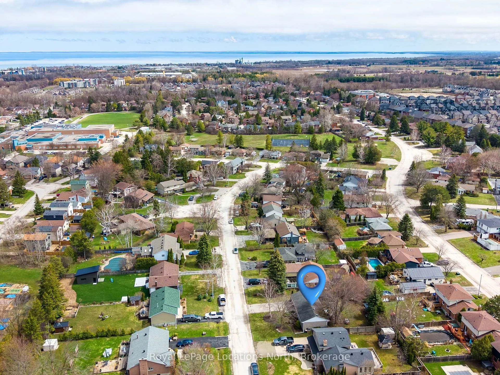 Photo 43 of 12 Bryan Drive, Collingwood — HOMEH