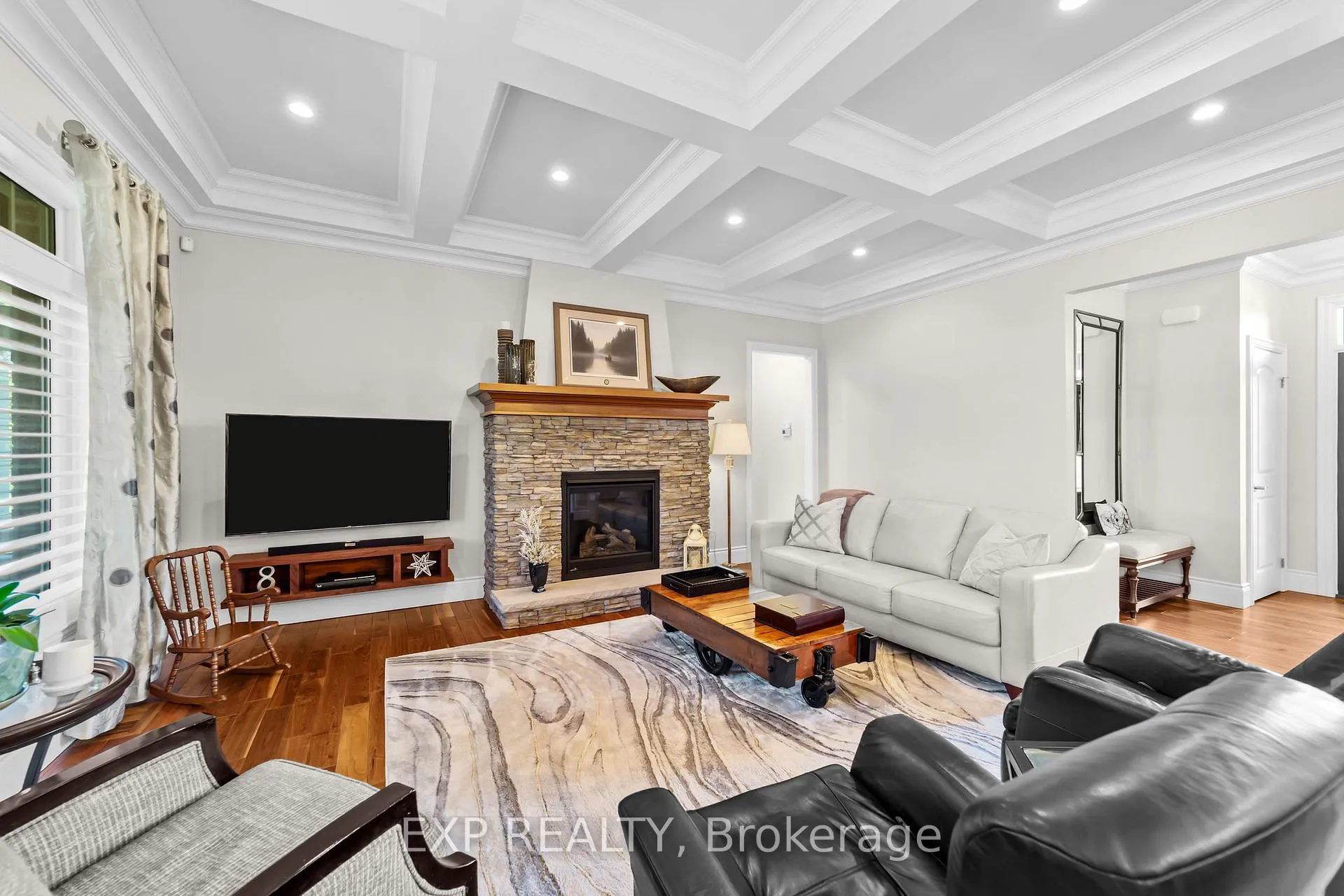 Photo 6 of 9 Towerline Street, Middlesex Centre, Delaware Town — HOMEH
