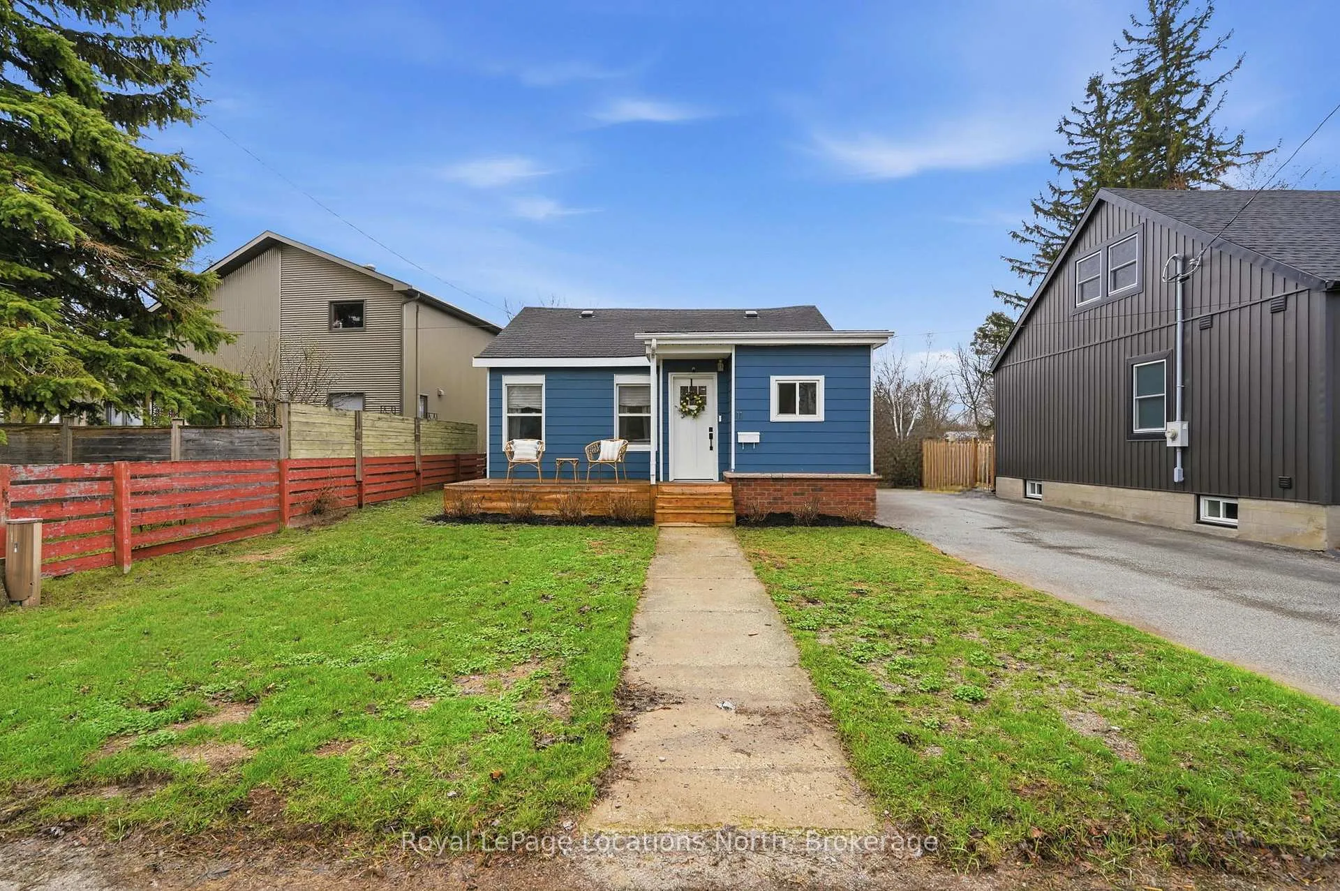 Photo 2 of 11 Victory Drive, Collingwood — HOMEH