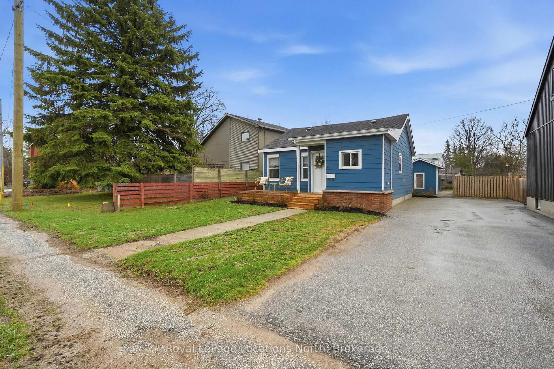 Photo 3 of 11 Victory Drive, Collingwood — HOMEH