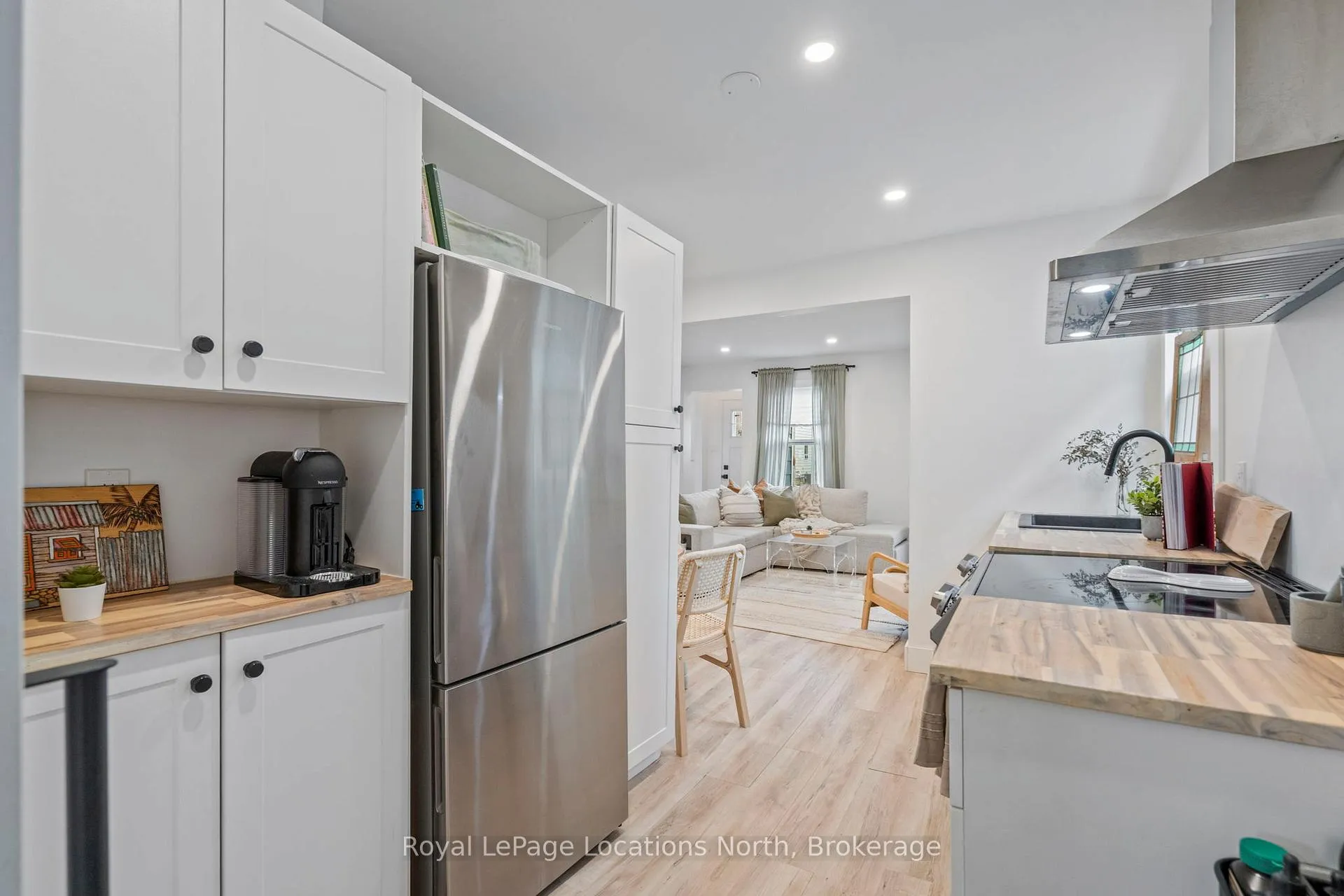 Photo 20 of 11 Victory Drive, Collingwood — HOMEH