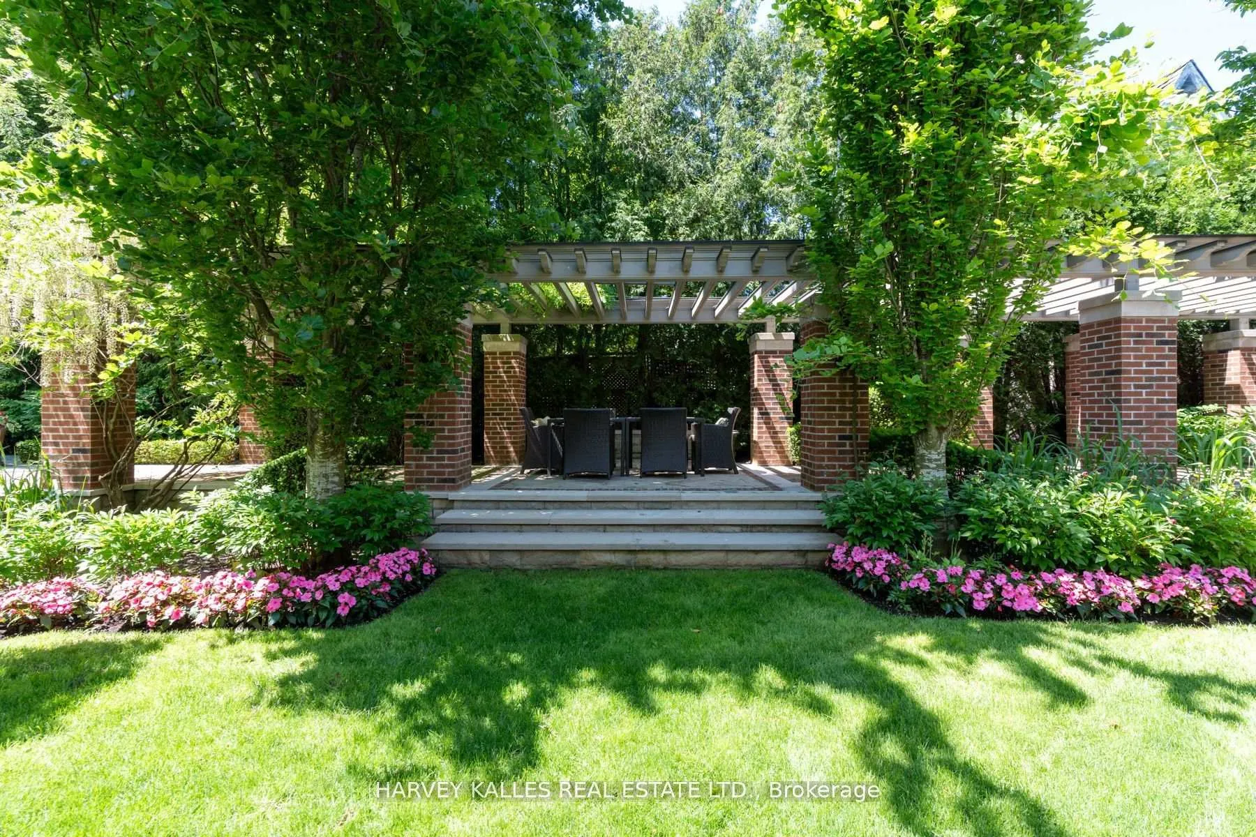 Photo 27 of 175 Teddington Park Avenue, Toronto, Lawrence Park North — HOMEH