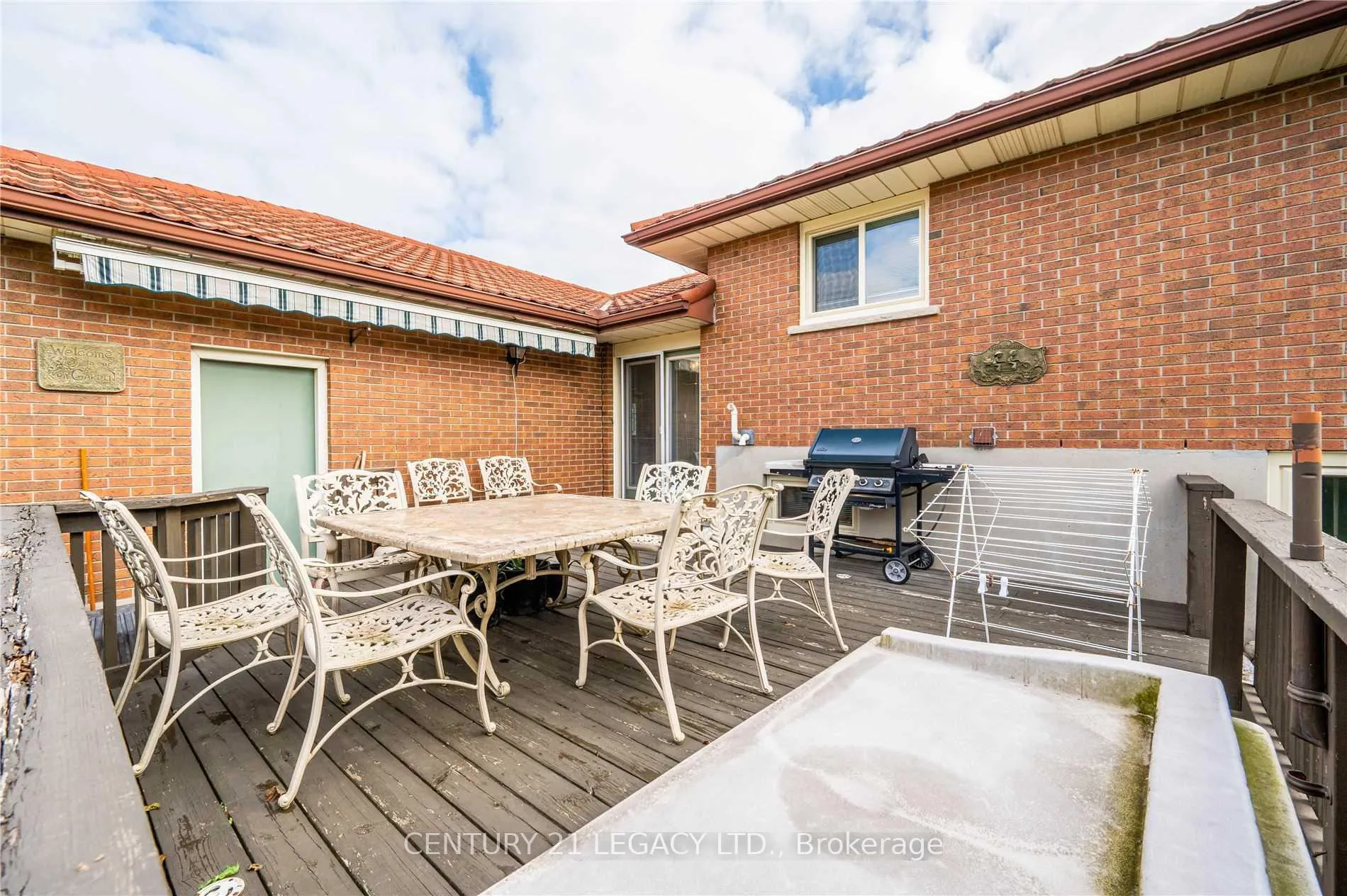 Photo 10 of Unit (Upper), 2067 Old Mill Road, Kitchener, Lower Doon — HOMEH