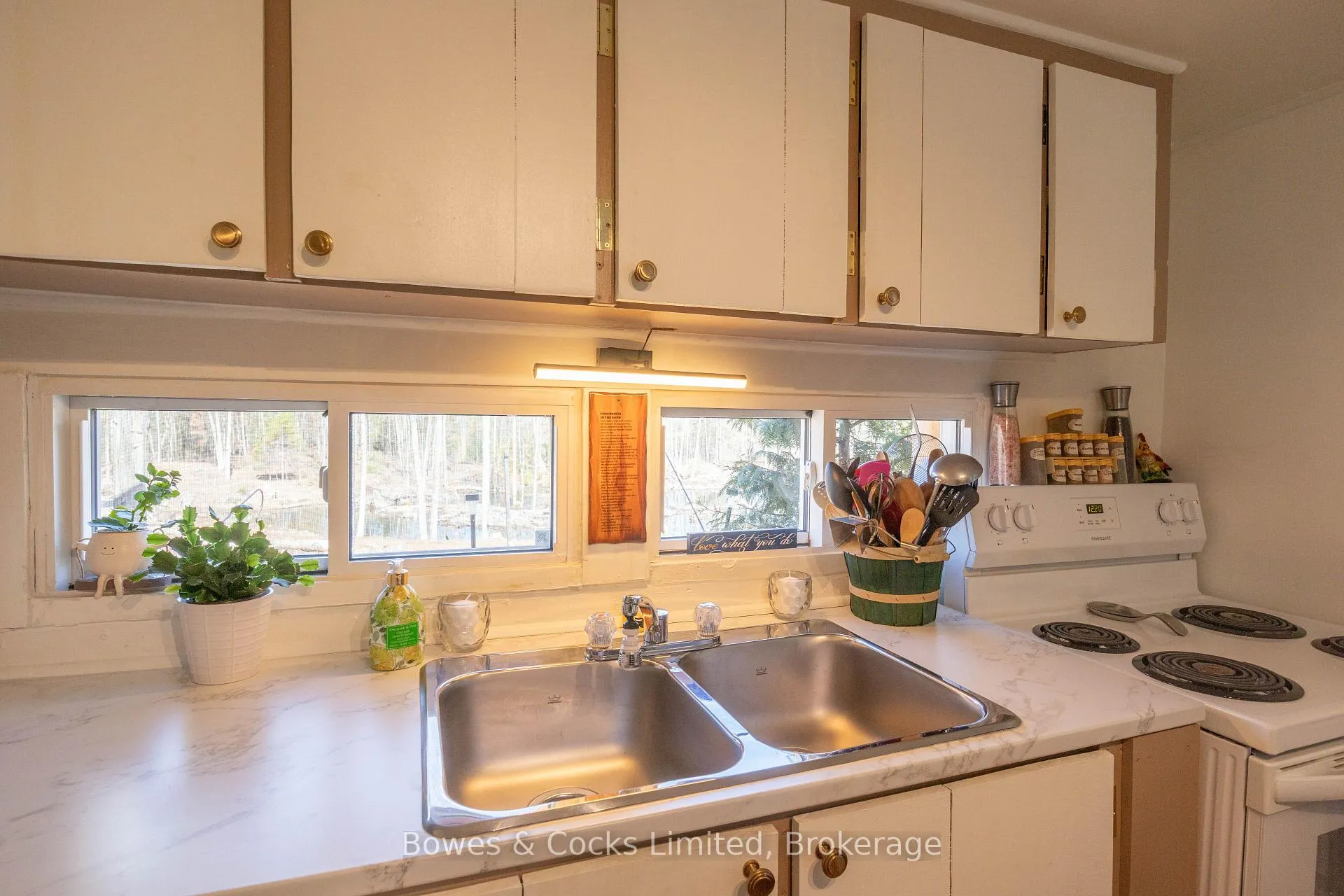 Photo 11 of 2108 Old Hastings Road, Wollaston — HOMEH