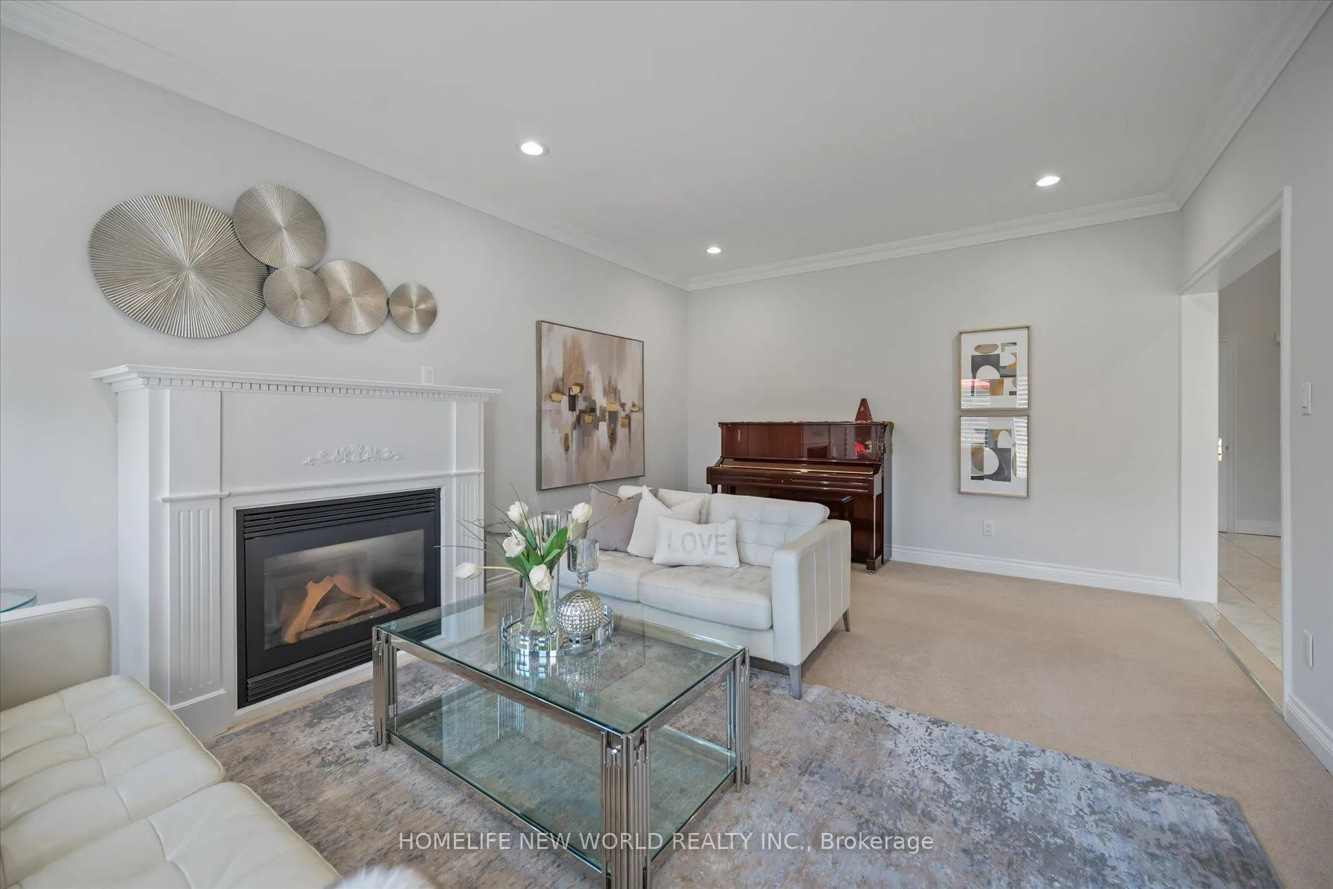 Photo 13 of 26 Offord Crescent, Aurora, Bayview Southeast — HOMEH