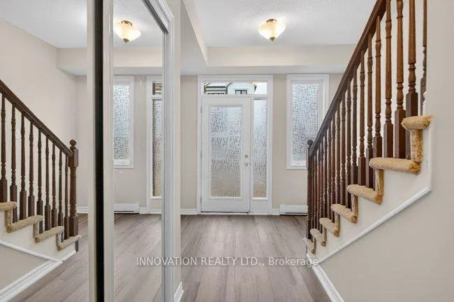 Photo 4 of 16 Caspian Row, Ottawa, Kanata - Emerald Meadows/Trailwest — HOMEH