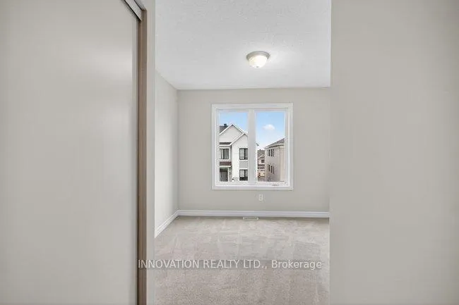 Photo 21 of 16 Caspian Row, Ottawa, Kanata - Emerald Meadows/Trailwest — HOMEH